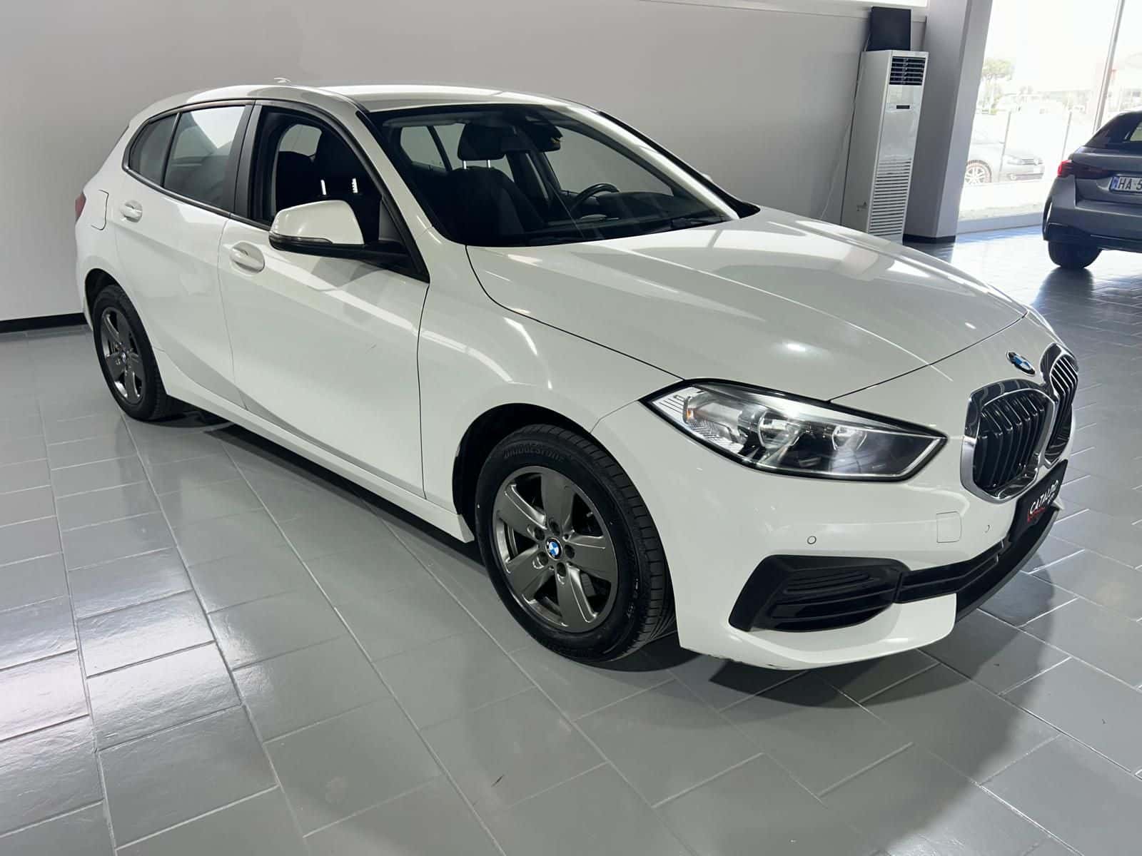 BMW 116 Serie 1 F40 116d Business Advantage semiautomatico - Immagine 5