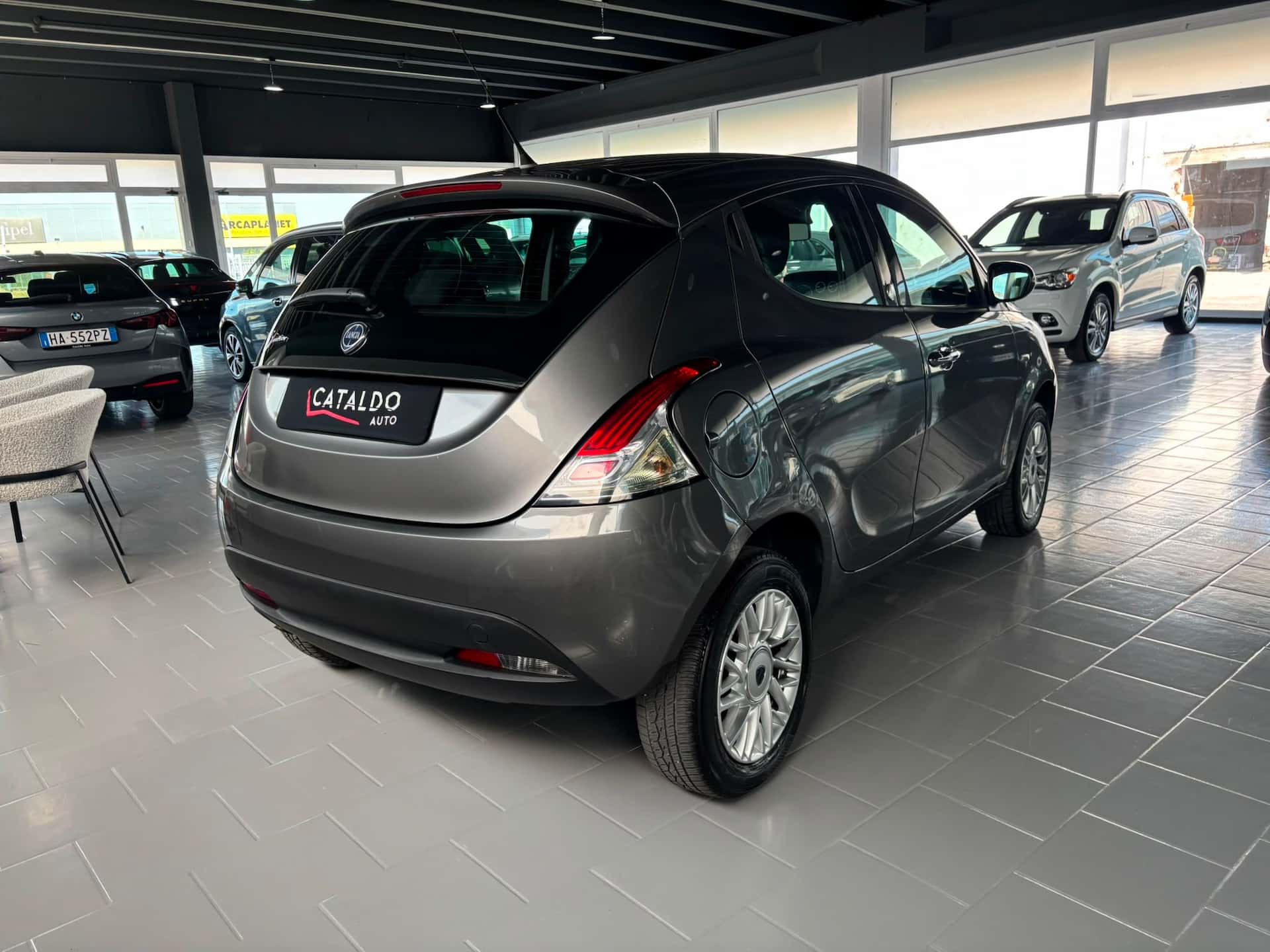 Lancia Ypsilon III 2011 0.9 t.air Gold ecochic metano 80cv  - Immagine 5