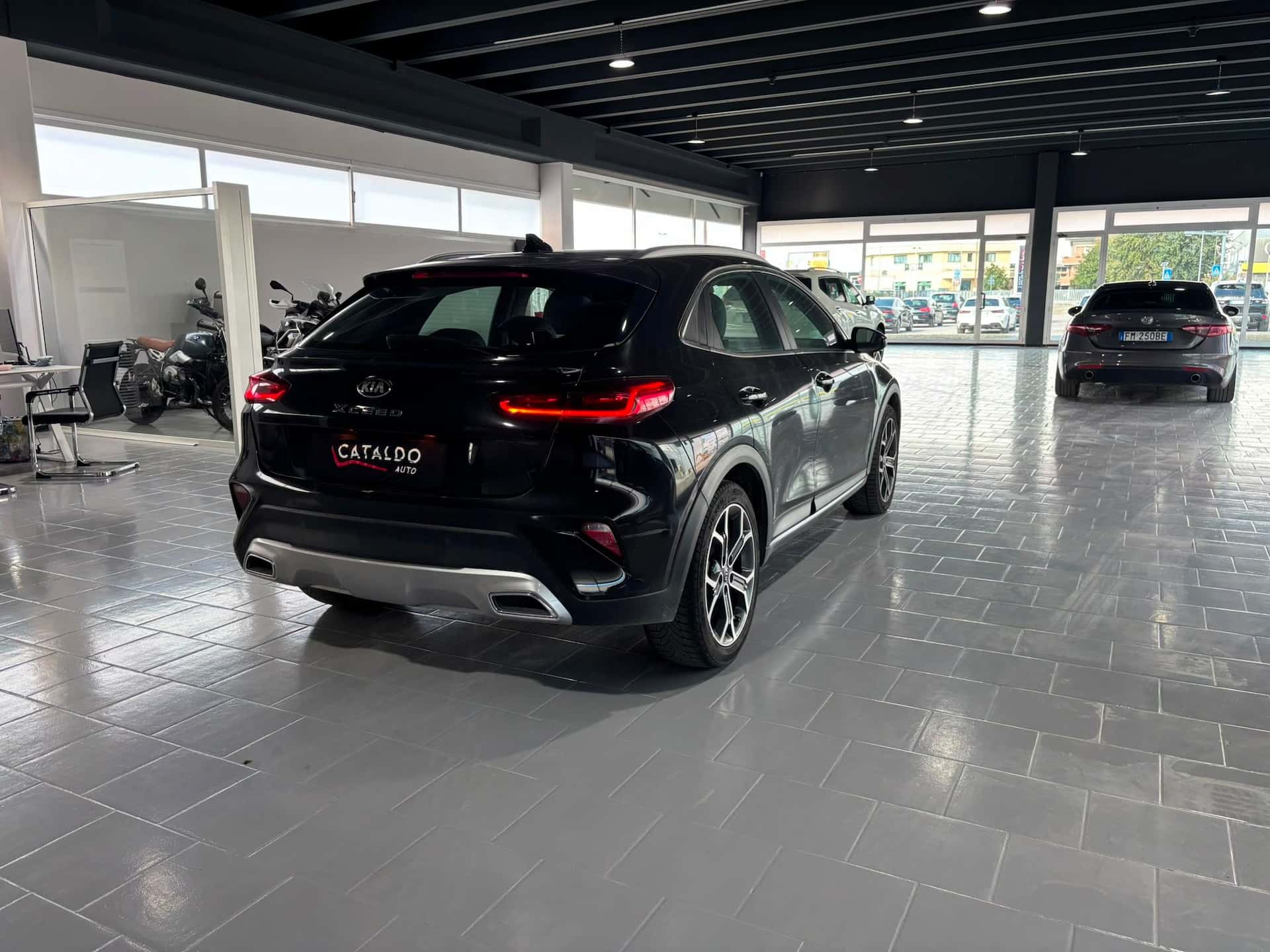  Kia XCeed 1.6 CRDi 115 CV Style Techno Pack  - Immagine 5