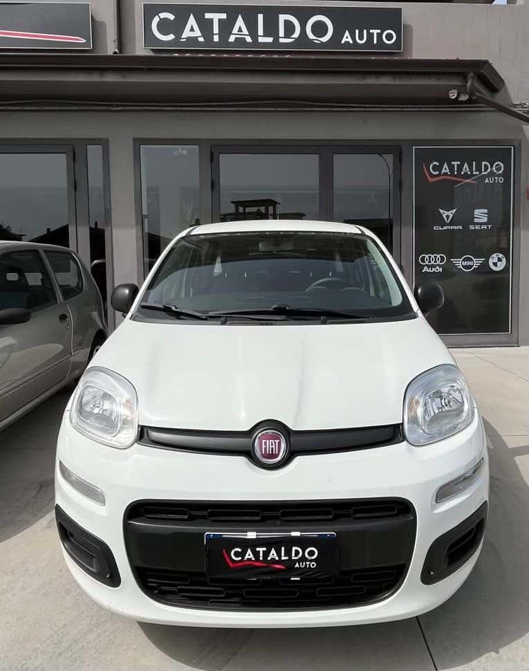 Fiat Panda III 2016 1.2 Lounge 69cv - Immagine 6