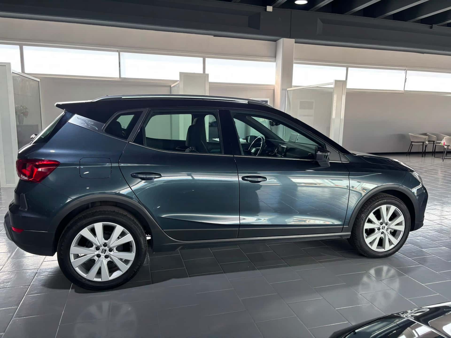 SEAT Arona 2022 1.0 ecotsi Xperience 95cv - Immagine 6