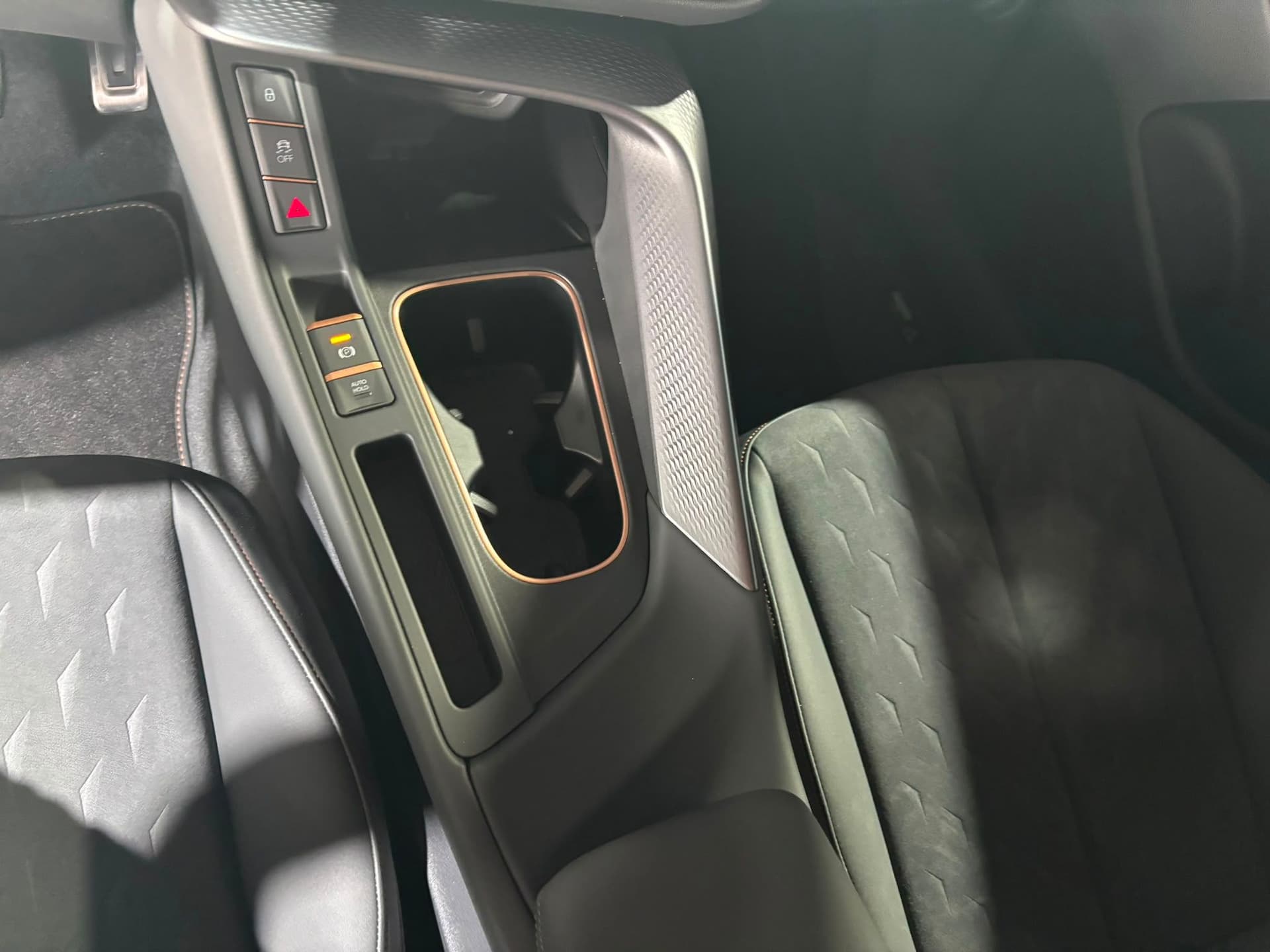 CUPRA Terramar 1.5 e-hybrid 150cv dsg IMPULSE - Miniatura 15