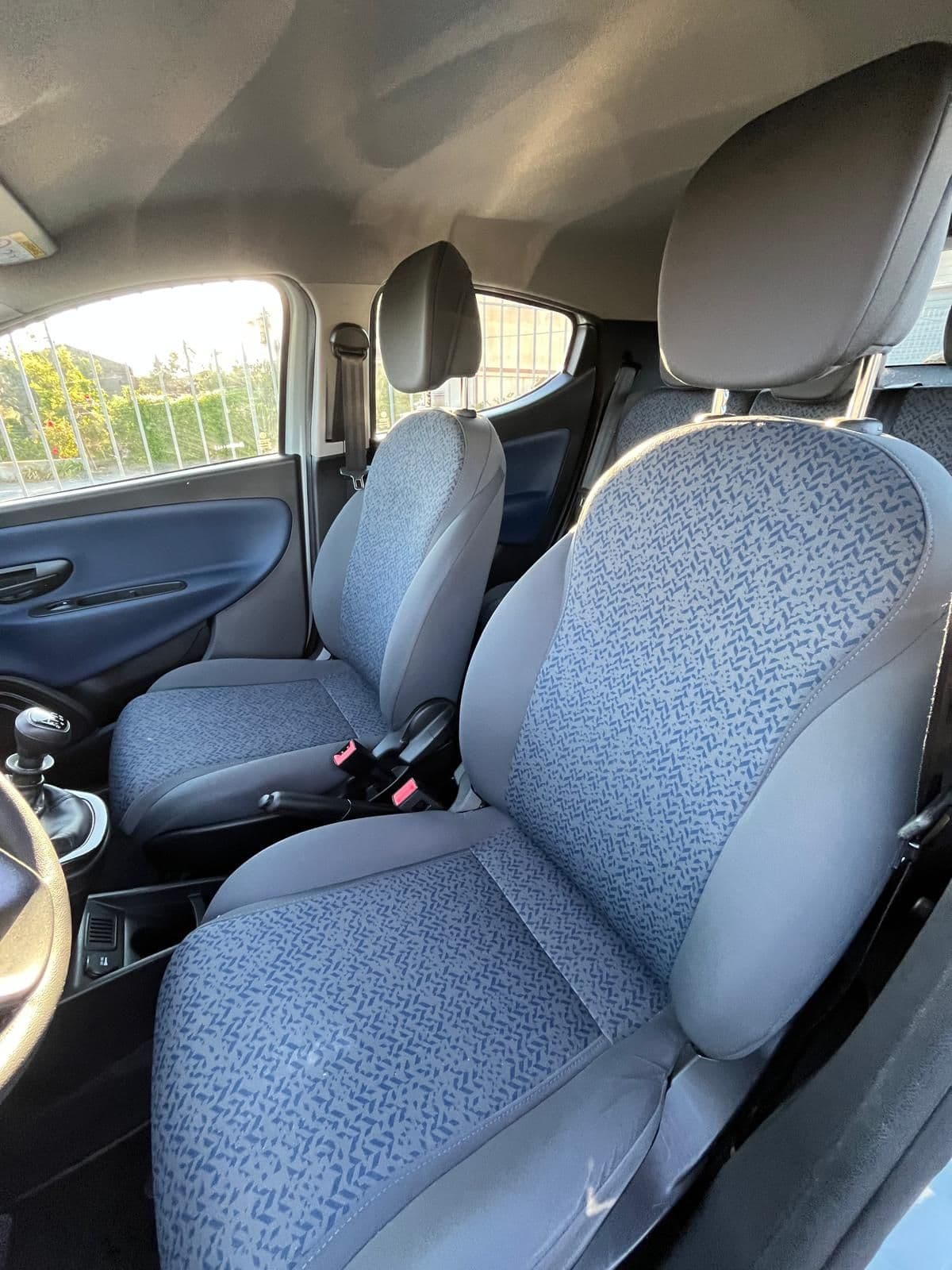 Lancia Ypsilon III 2021 1.0 firefly hybrid Gold - Miniatura 8