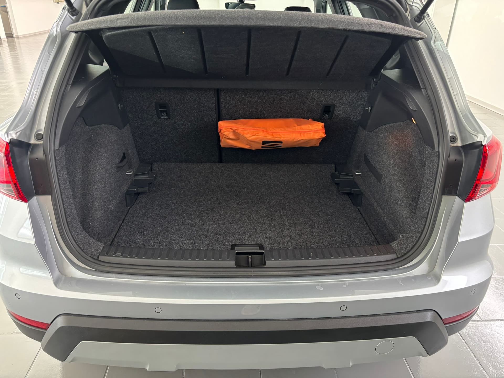SEAT Arona 2017 1.0 ecotsi Xcellence 95cv my18 - Miniatura 19