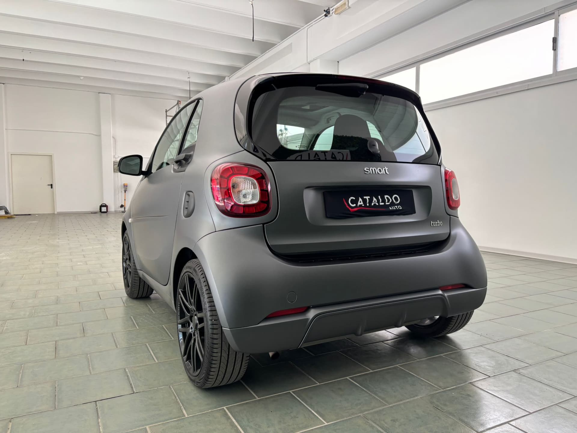 smart Fortwo III 2015 0.9 t Passion 90cv twinamic - Miniatura 3