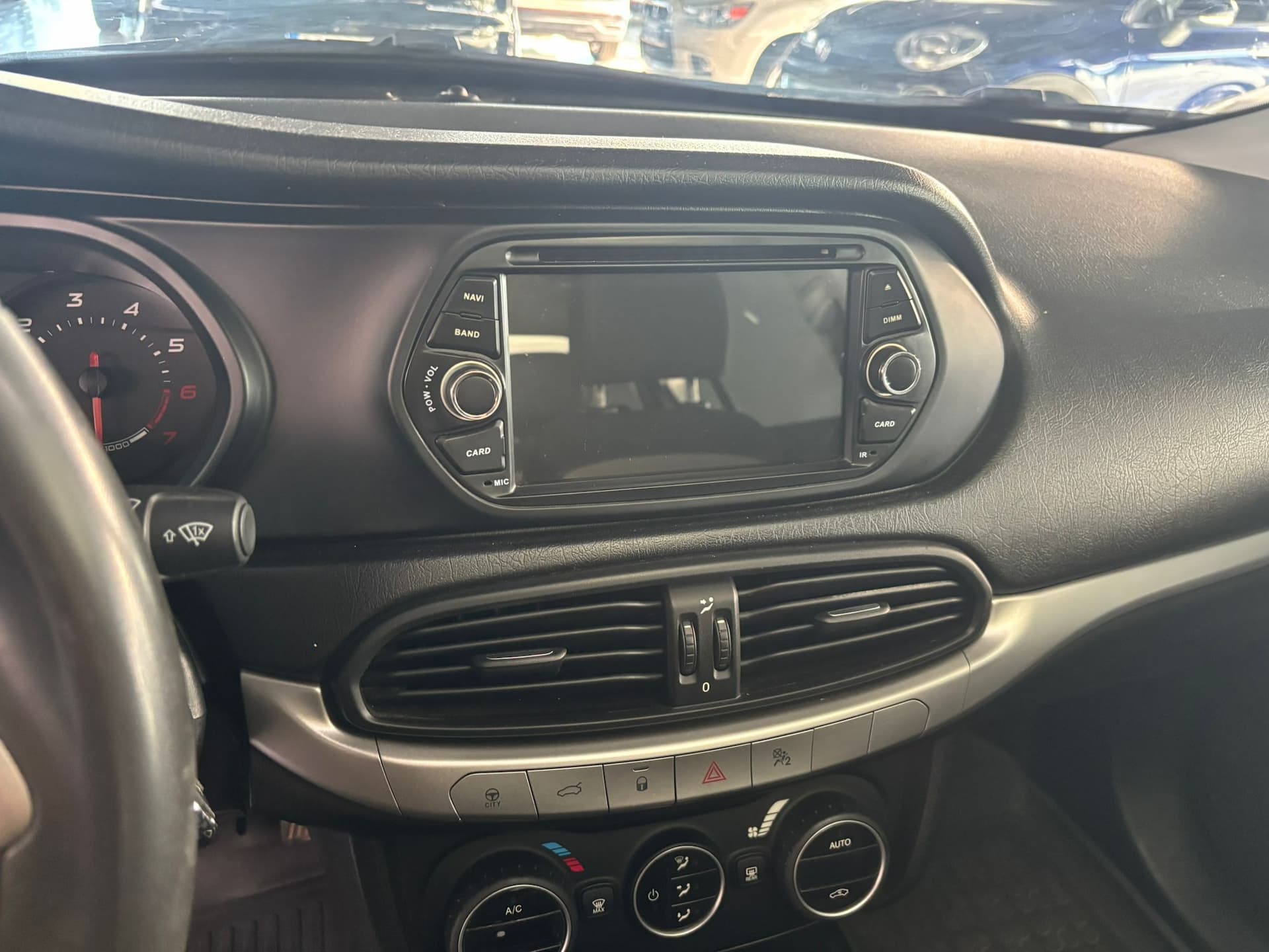 Fiat Tipo 4 porte II 2016 1.4 Opening Edition 95cv - Miniatura 14