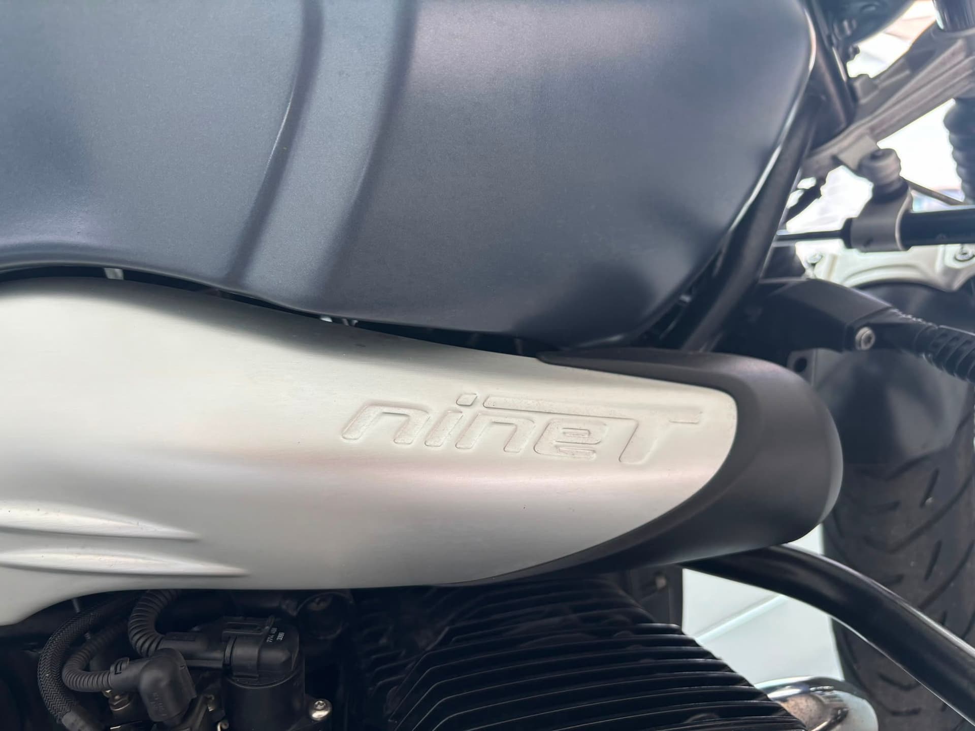 BMW R nineT Scrambler - Miniatura 11
