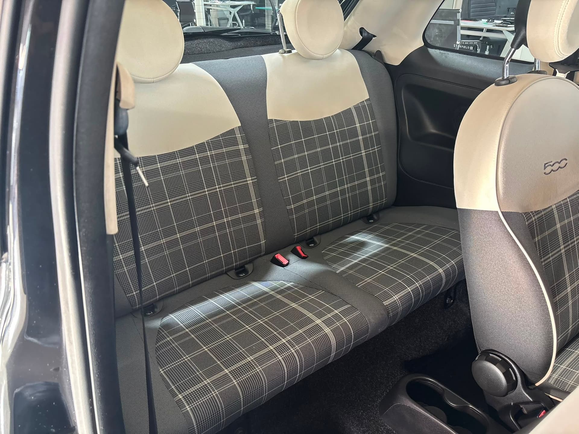 Fiat 500 III 2015 1.2 Lounge 69cv - Miniatura 19