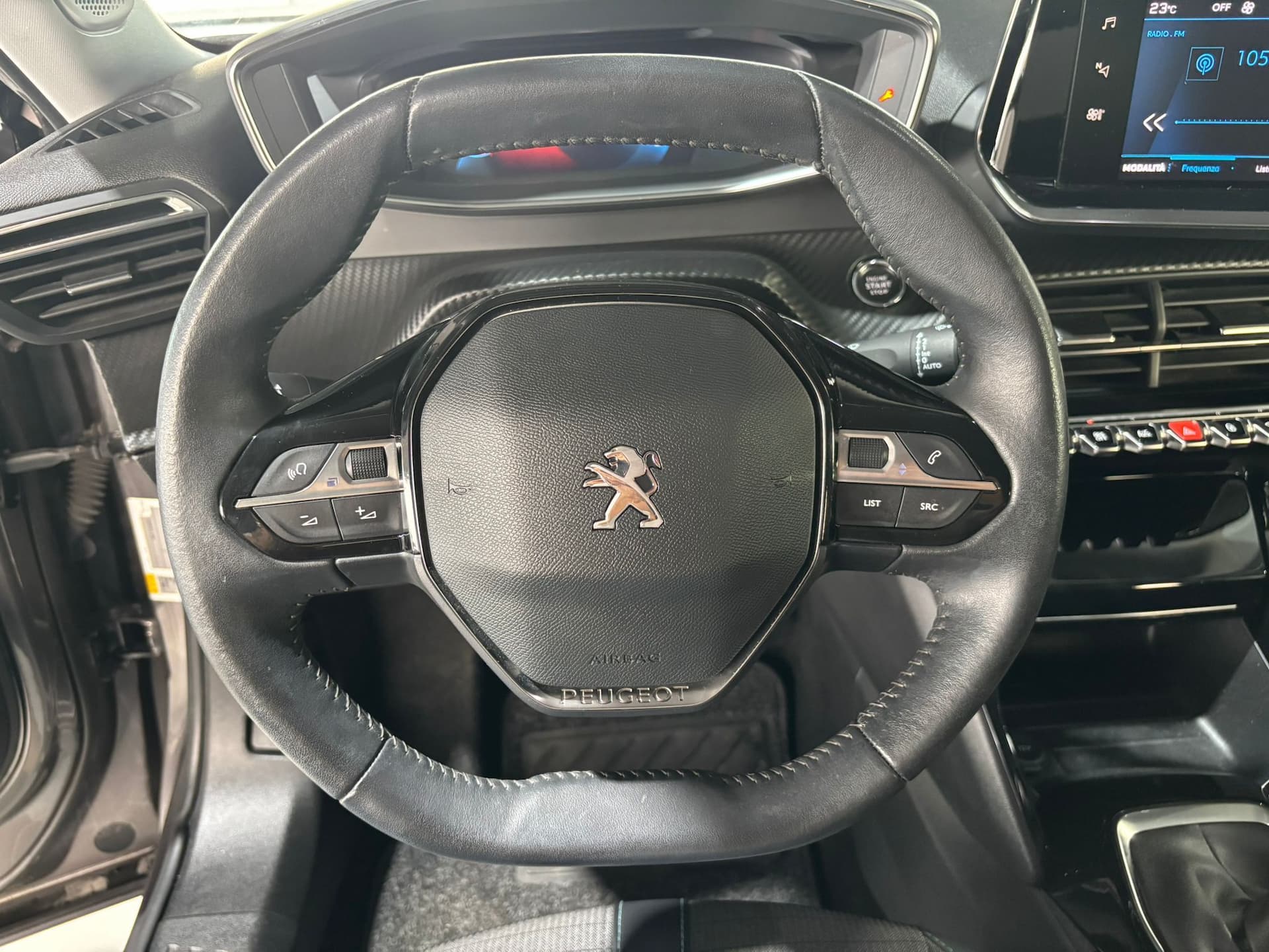Peugeot 2008 II 2020 1.2 puretech Allure Pack  - Miniatura 12