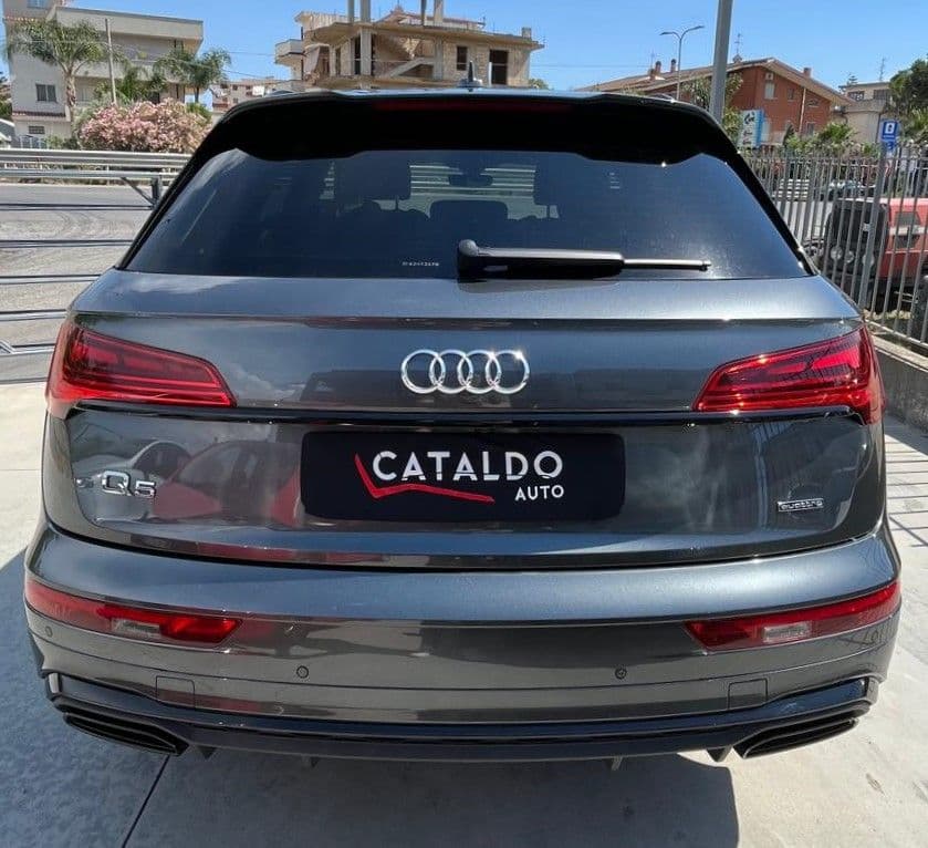 Audi Q5 II 2020 40 2.0 tdi mhev 12V S line Plus quattro s-tronic - Miniatura 3
