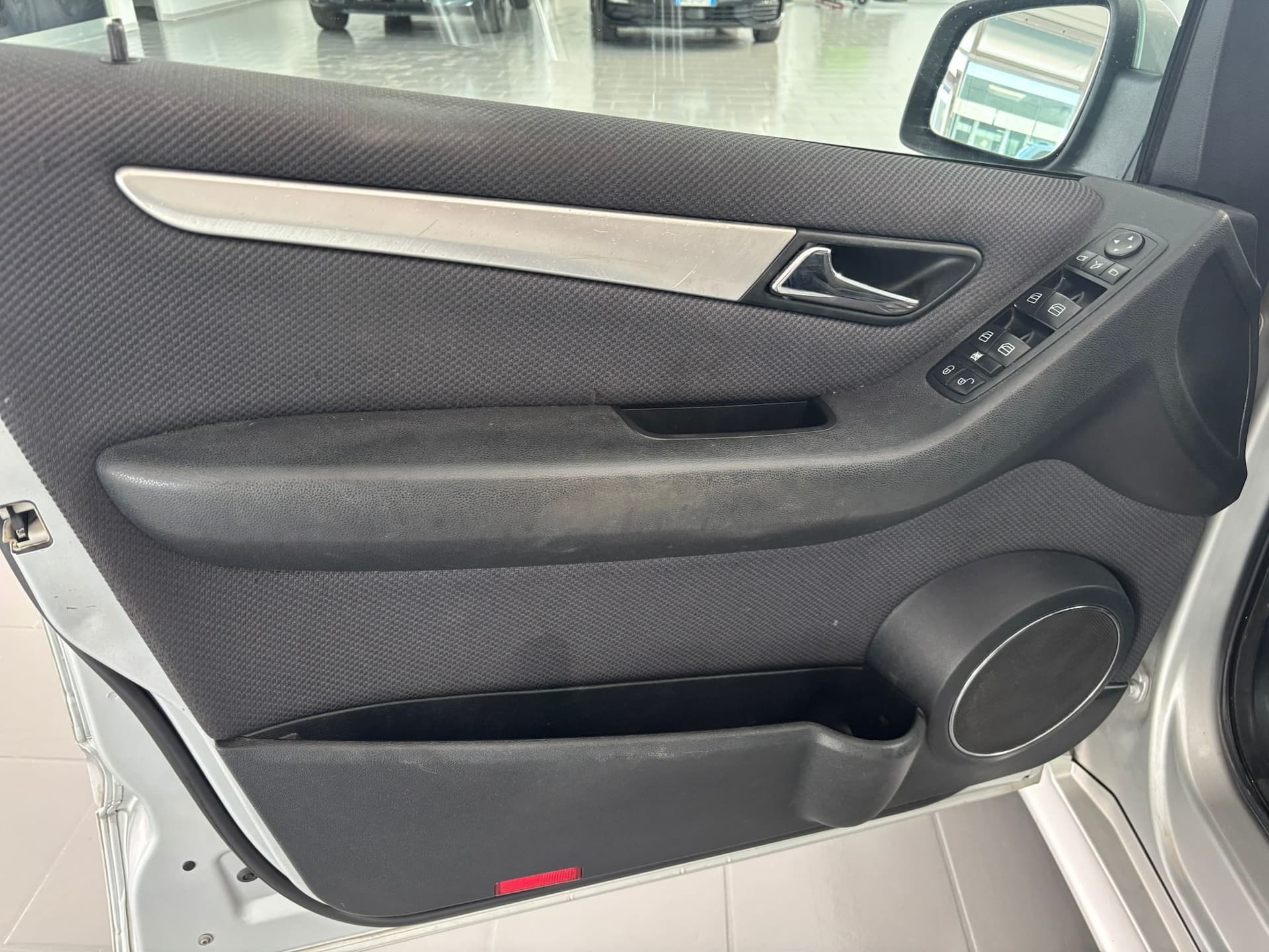 Mercedes-Benz B 200 Classe B - T245 cdi Sport FL - Miniatura 9