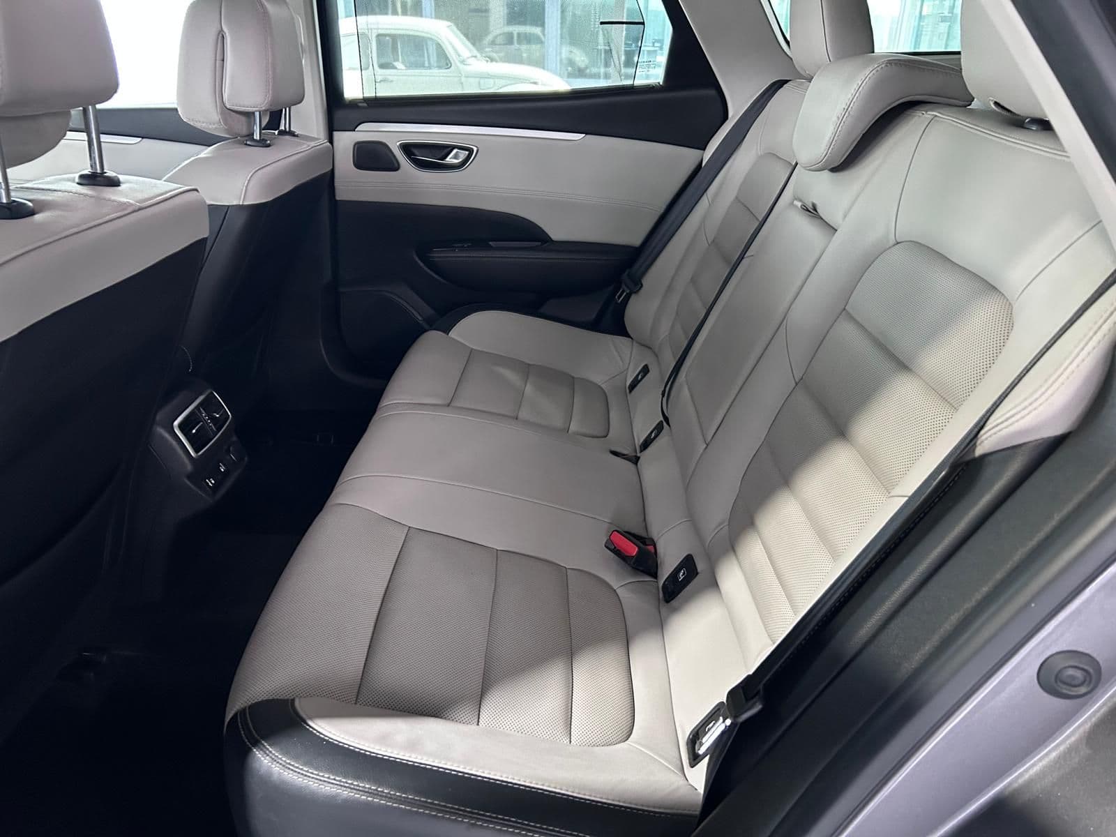 Renault Talisman Sporter 1.6 dci energy Executive 130cv - Miniatura 14