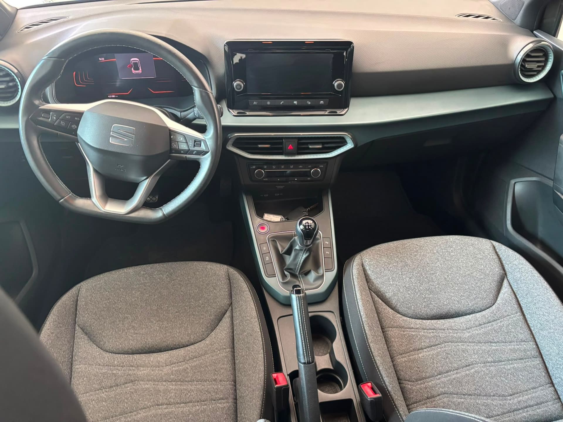 Seat Arona 1.0 EcoTSI XPERIENCE - Miniatura 10