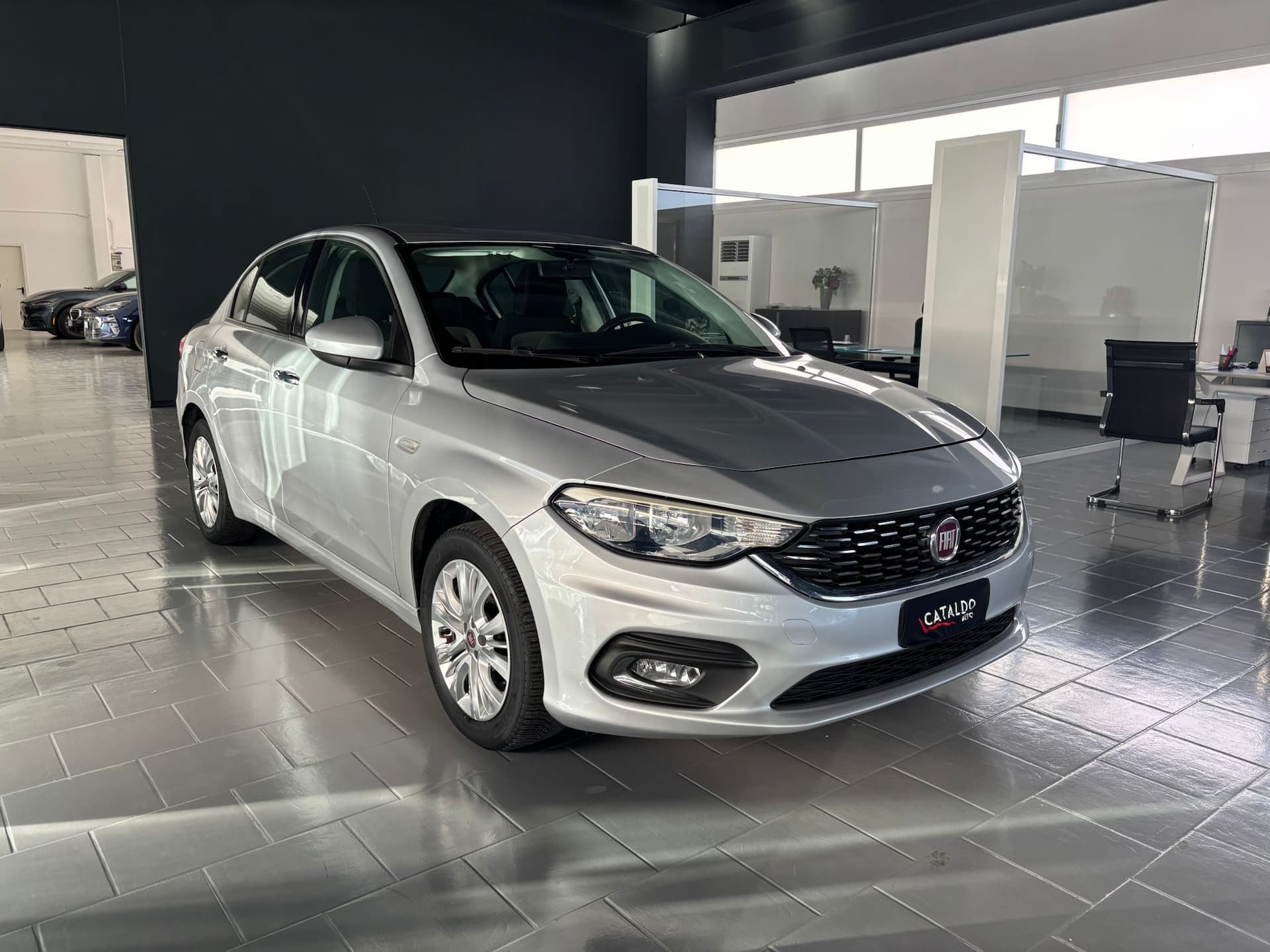 Fiat Tipo 4 porte II 2016 1.4 Opening Edition 95cv - Miniatura 7