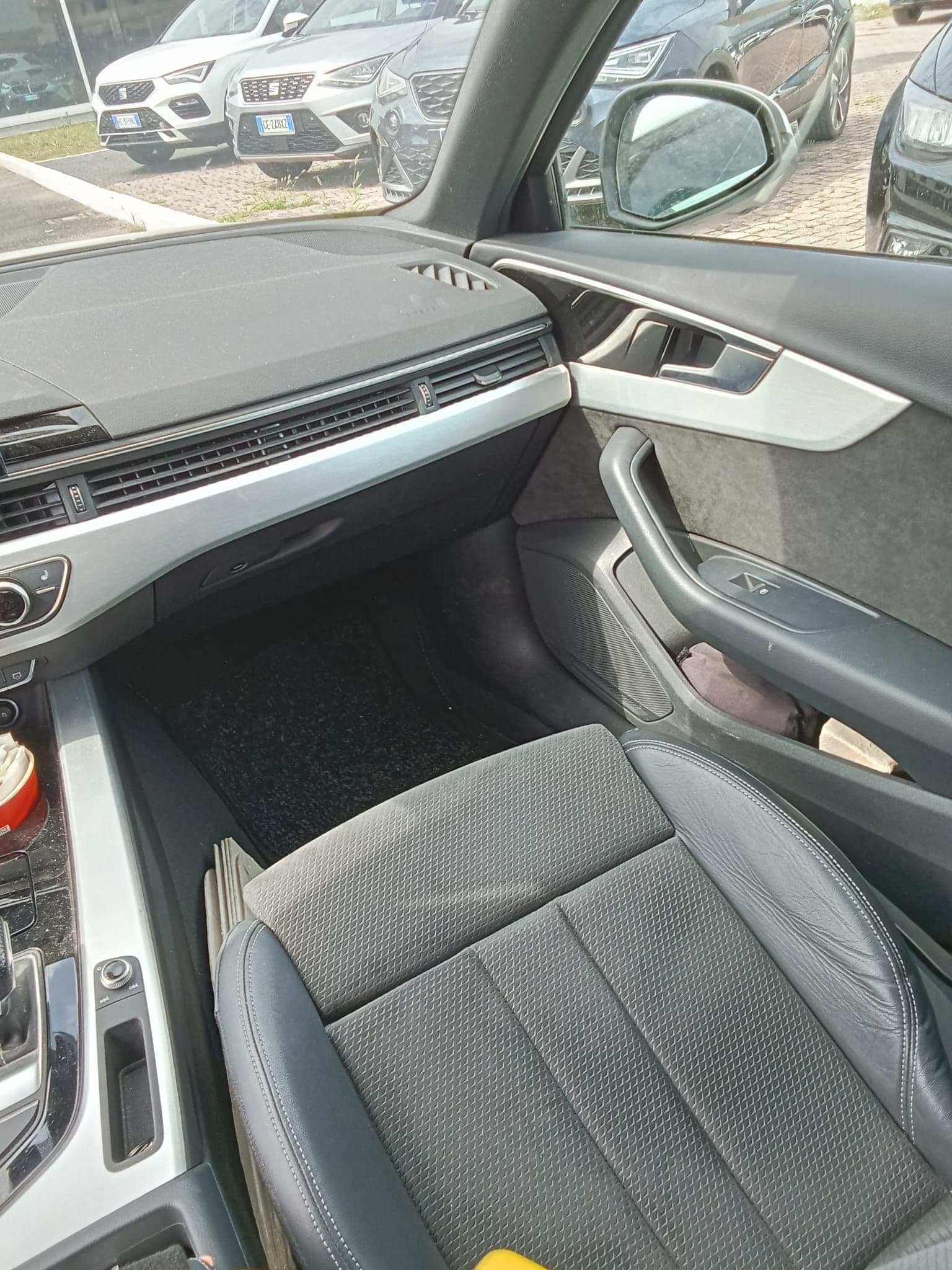 Audi A4  Avant 40 2.0 g-tron S Line edition 170cv s-tronic - Miniatura 8