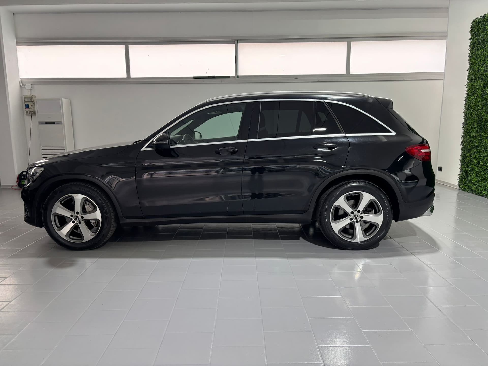 Mercedes-Benz GLC 220 d Sport 4matic auto - Miniatura 2