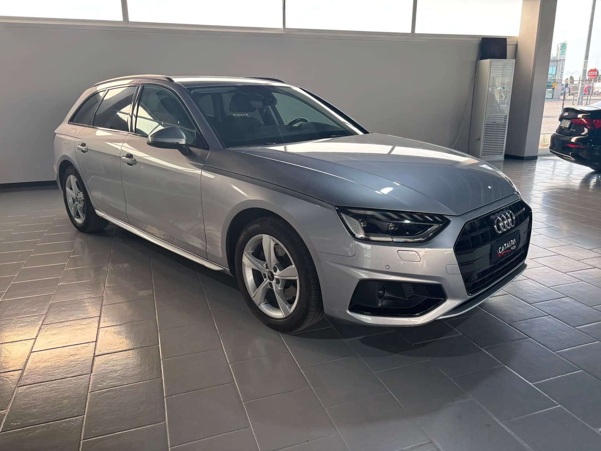Audi A4 V 2019 Avant 35 2.0 tdi mhev Business Advanced 163cv s-tronic - Miniatura 7