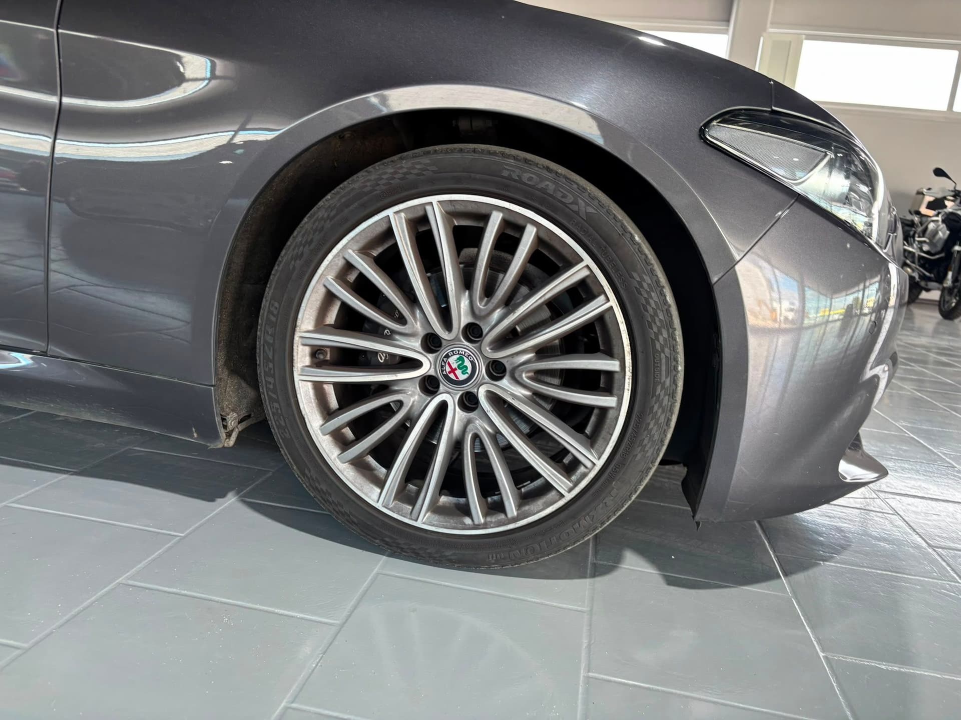 Alfa Romeo Giulia 2.2 Turbodiesel 180 CV Super - Miniatura 19