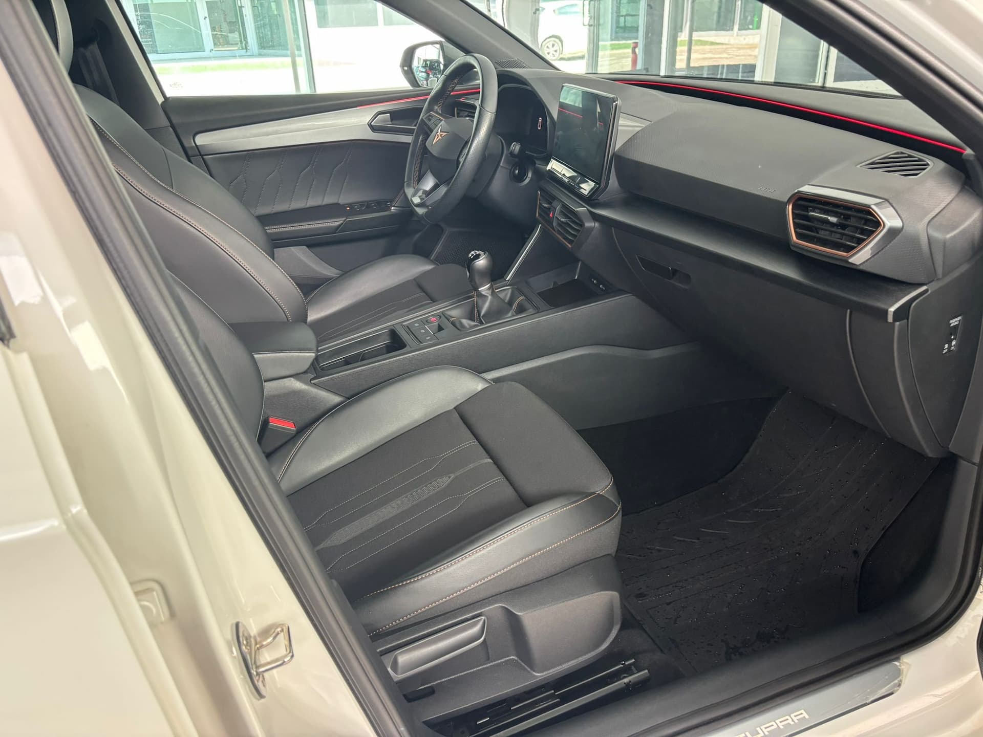 CUPRA Leon 2020 1.5 tsi 150cv - Miniatura 16