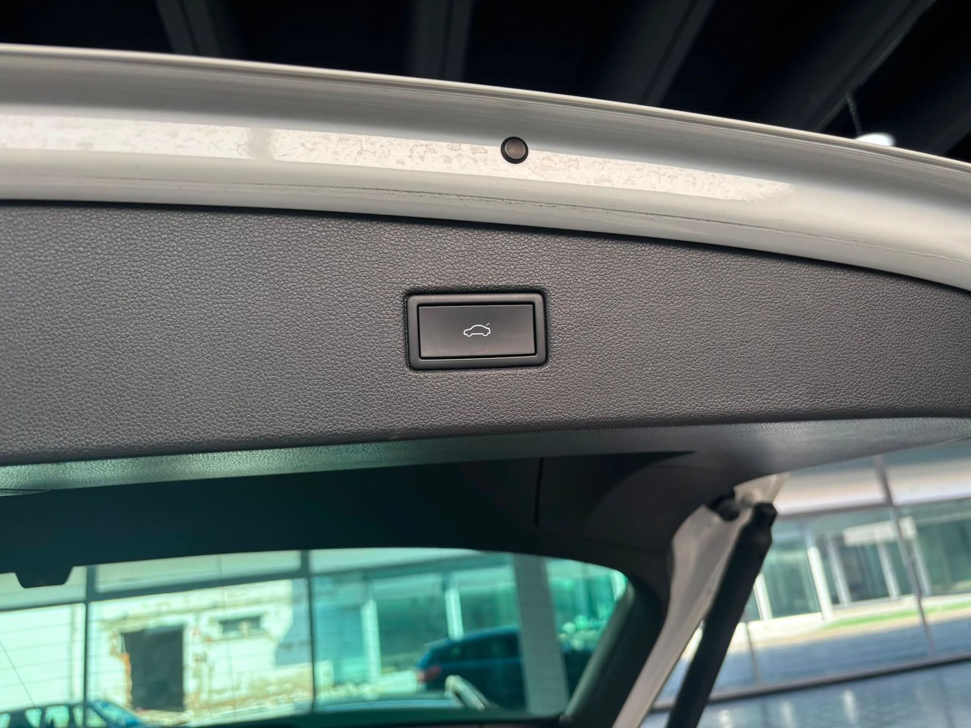 Volkswagen Tiguan II 2021 2.0 tdi Elegance 150cv dsg - Miniatura 22