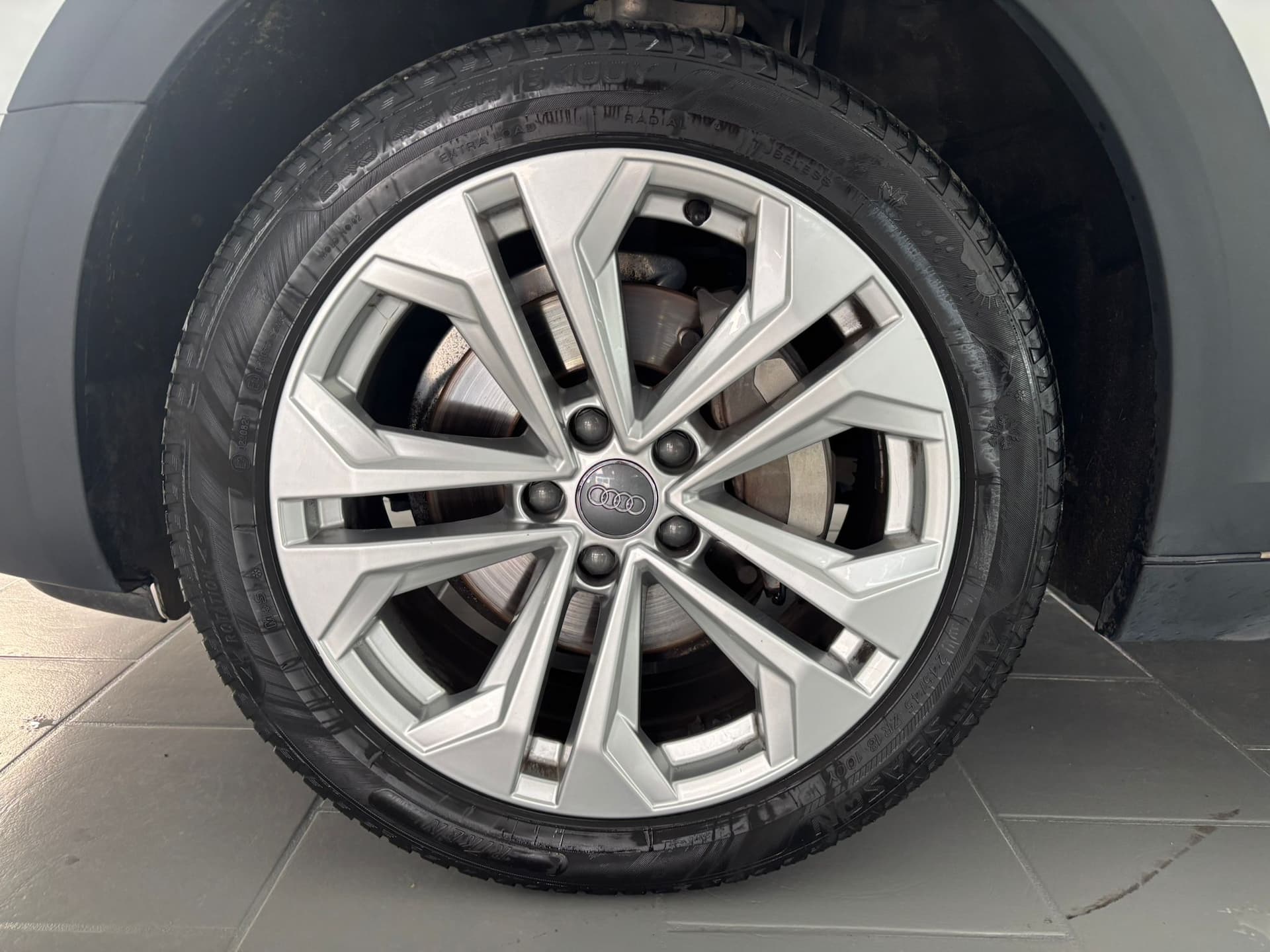 Audi A4 2019 Allroad Quattro 40 2.0 tdi Identity Contrast quattro 190cv s tronic - Miniatura 23