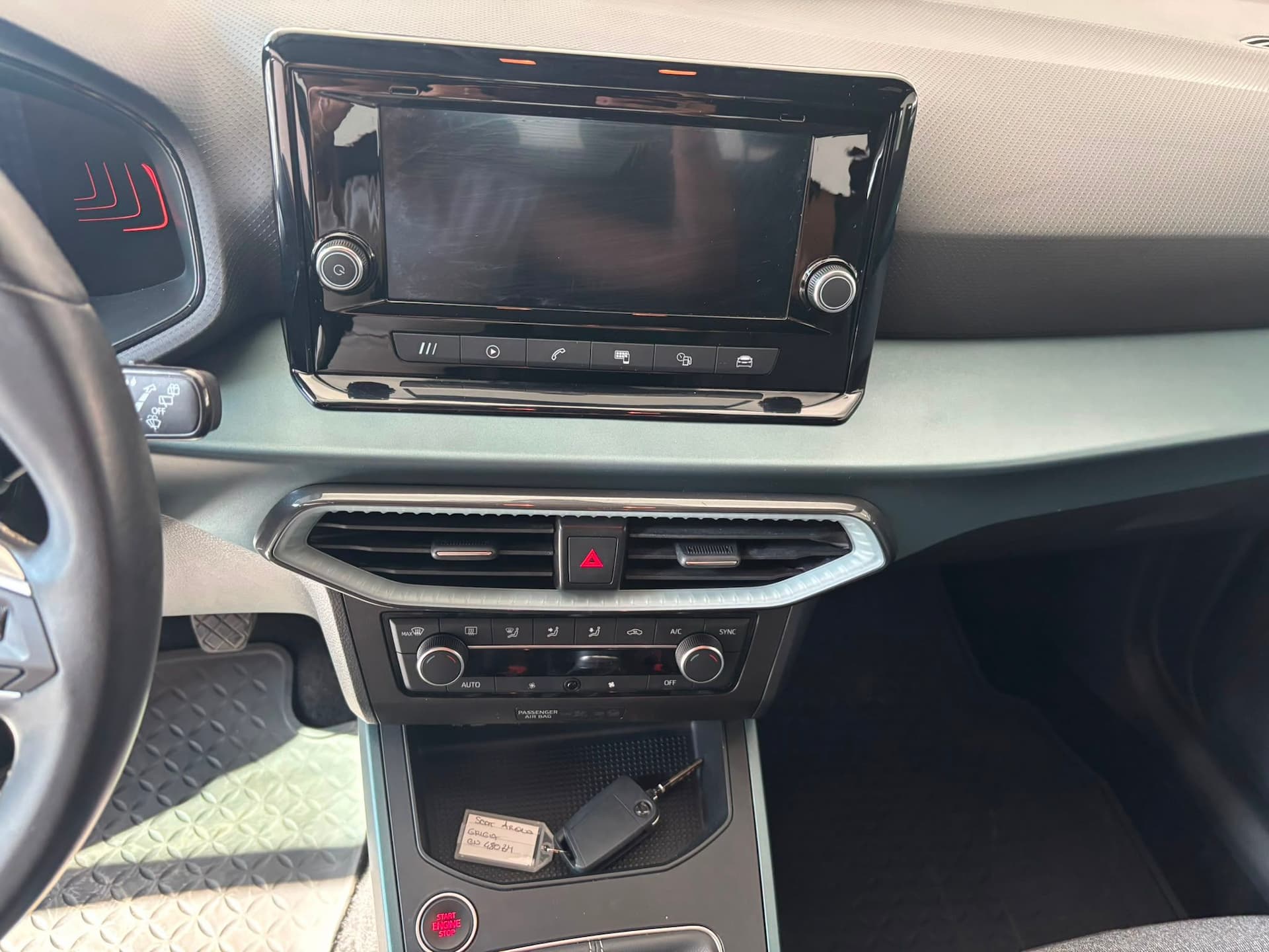 Seat Arona 1.0 EcoTSI XPERIENCE - Miniatura 13