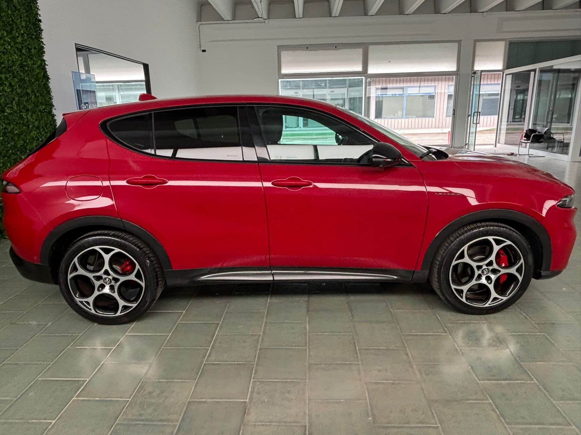 Alfa Romeo Tonale 1.5 hybrid Veloce 160cv tct7 - Miniatura 6