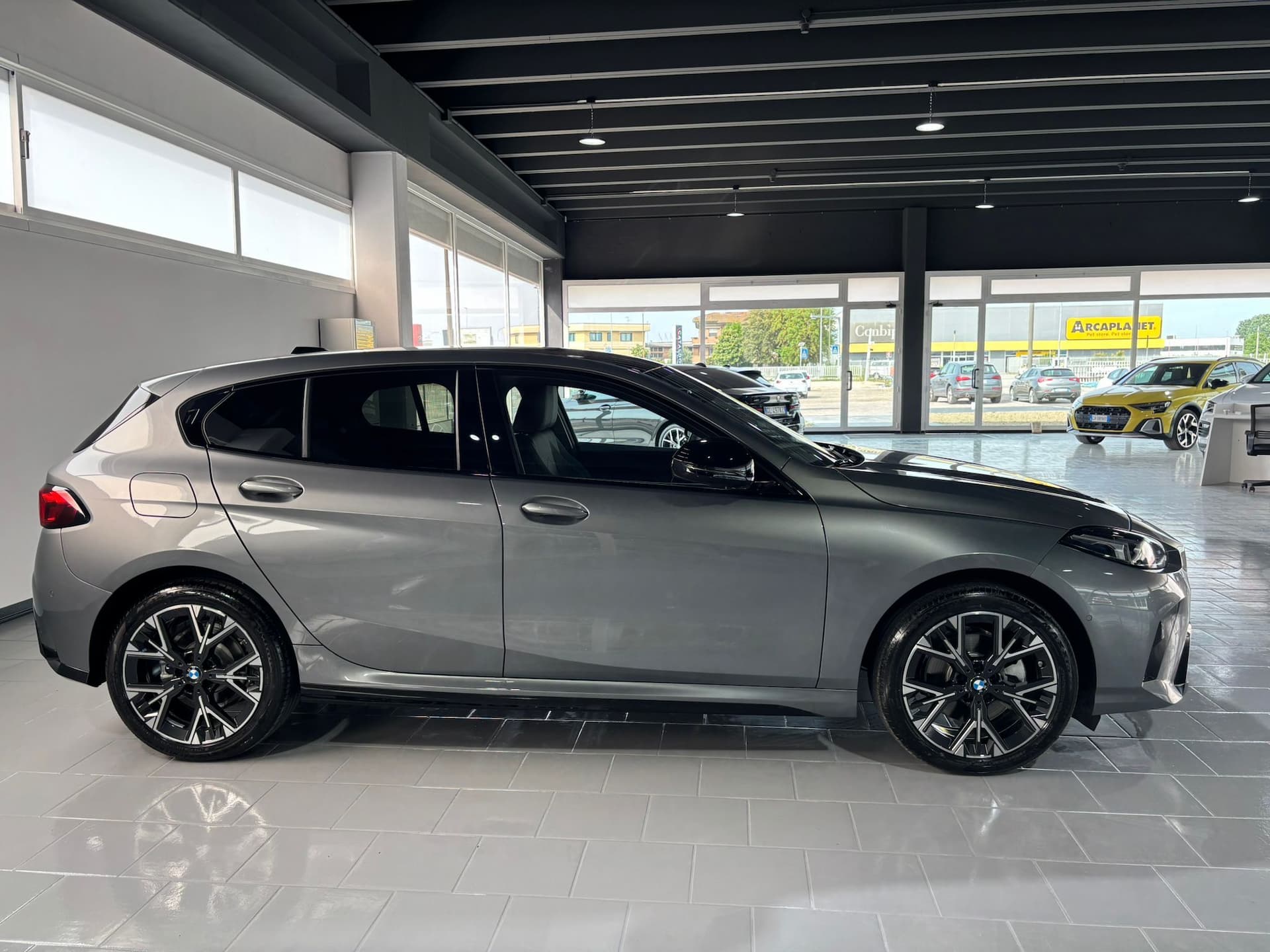 BMW 120 Serie 1 F70 48V MSport auto - Miniatura 6