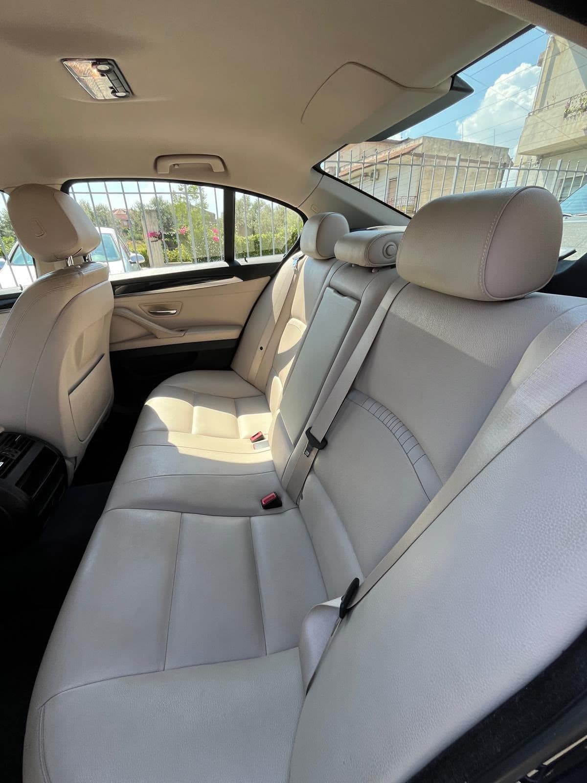 BMW 520d Serie 5 F10 Berlina Business 190cv auto - Miniatura 18
