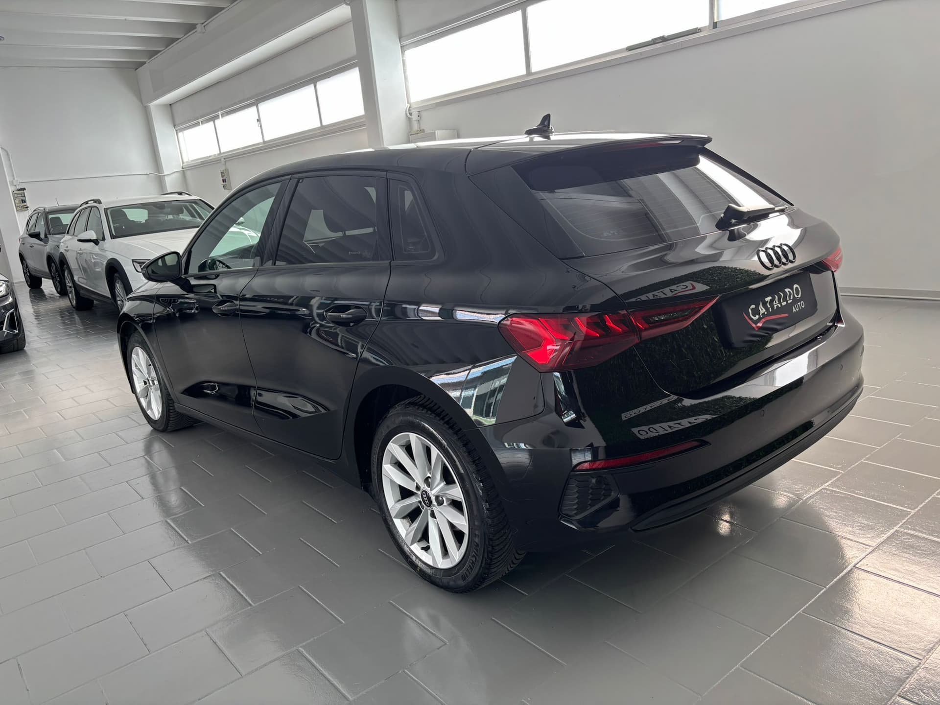 Audi A3 IV 2020 Sportback 35 2.0 tdi Business s-tronic - Miniatura 3