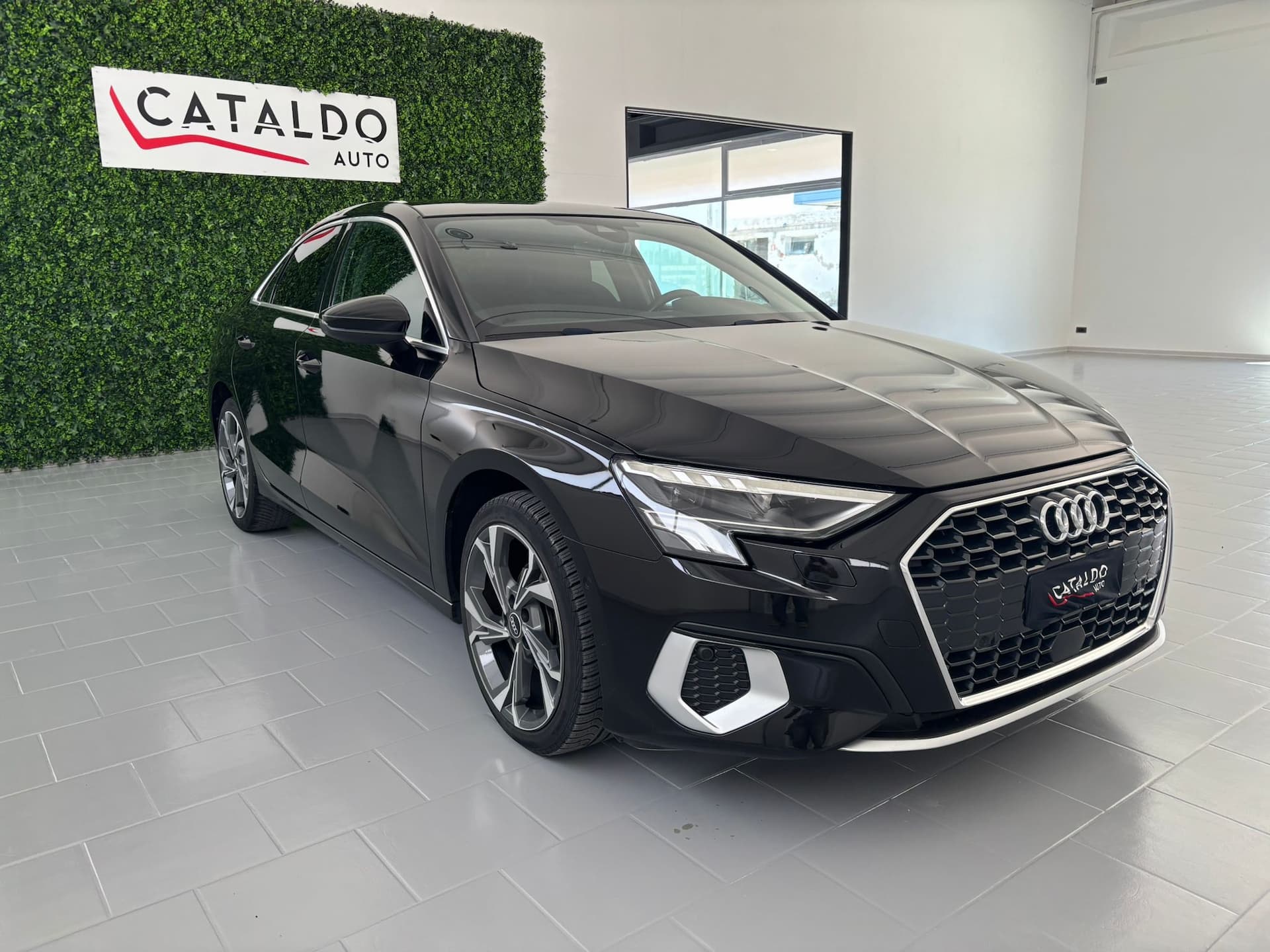 Audi A3 2020 Sedan 35 2.0 tdi S line edition s-tronic - Miniatura 7