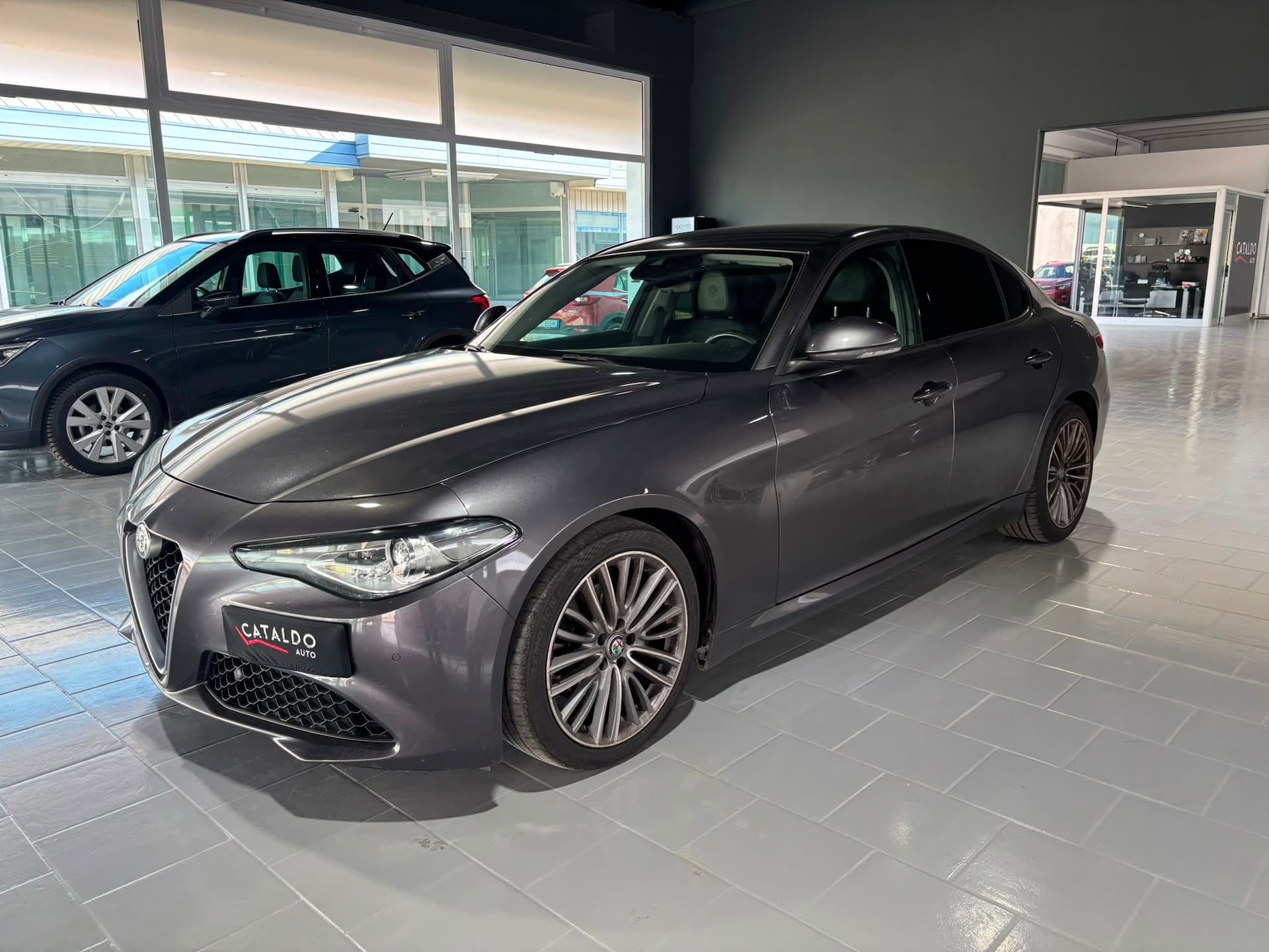 Alfa Romeo Giulia 2.2 Turbodiesel 180 CV Super - Miniatura 1