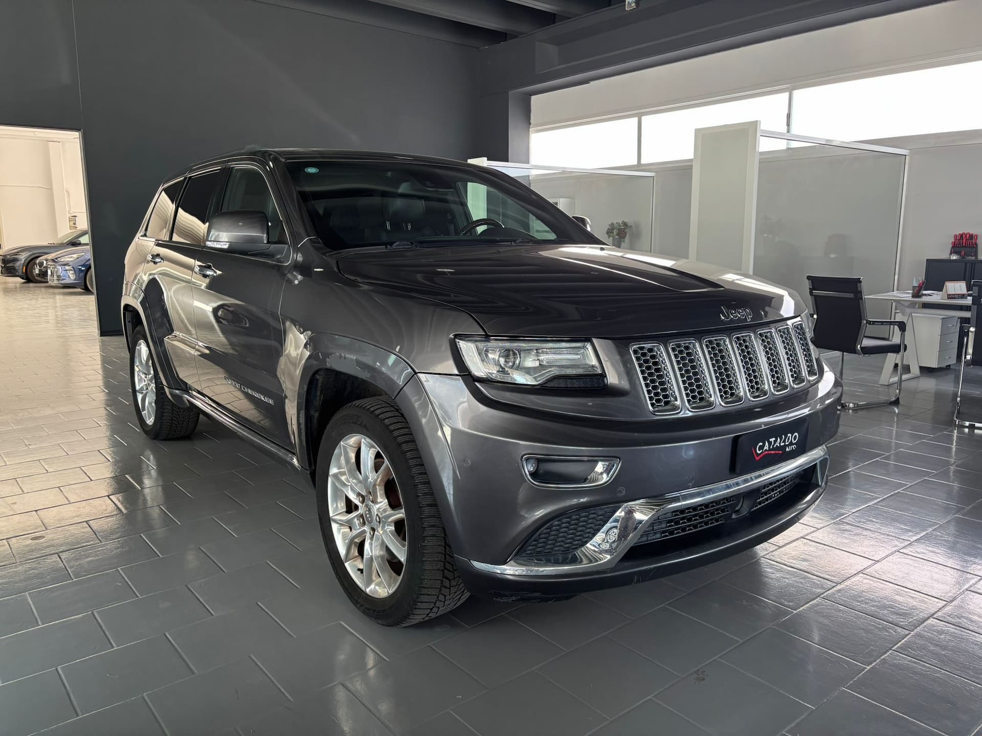 Jeep Grand Cherokee IV 2013 3.0 crd (mjt II) V6 Summit 250cv auto - Miniatura 7