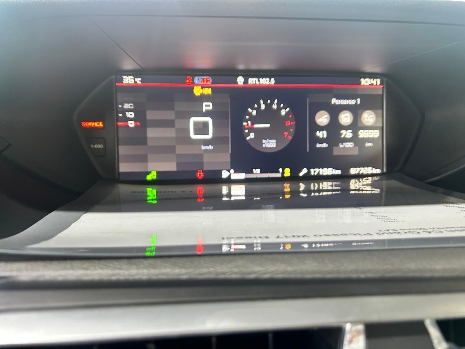 Citroen C4 Picasso BlueHDi 120 S&S EAT6 Business - Miniatura 13