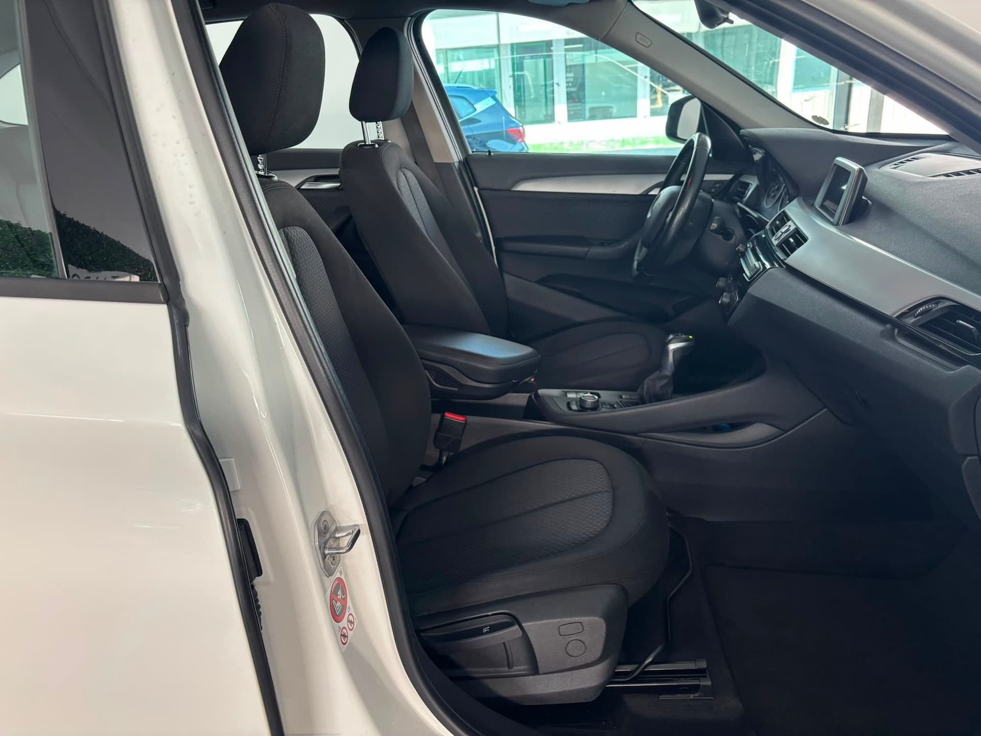 Bmw X1 sDrive18d - Miniatura 15