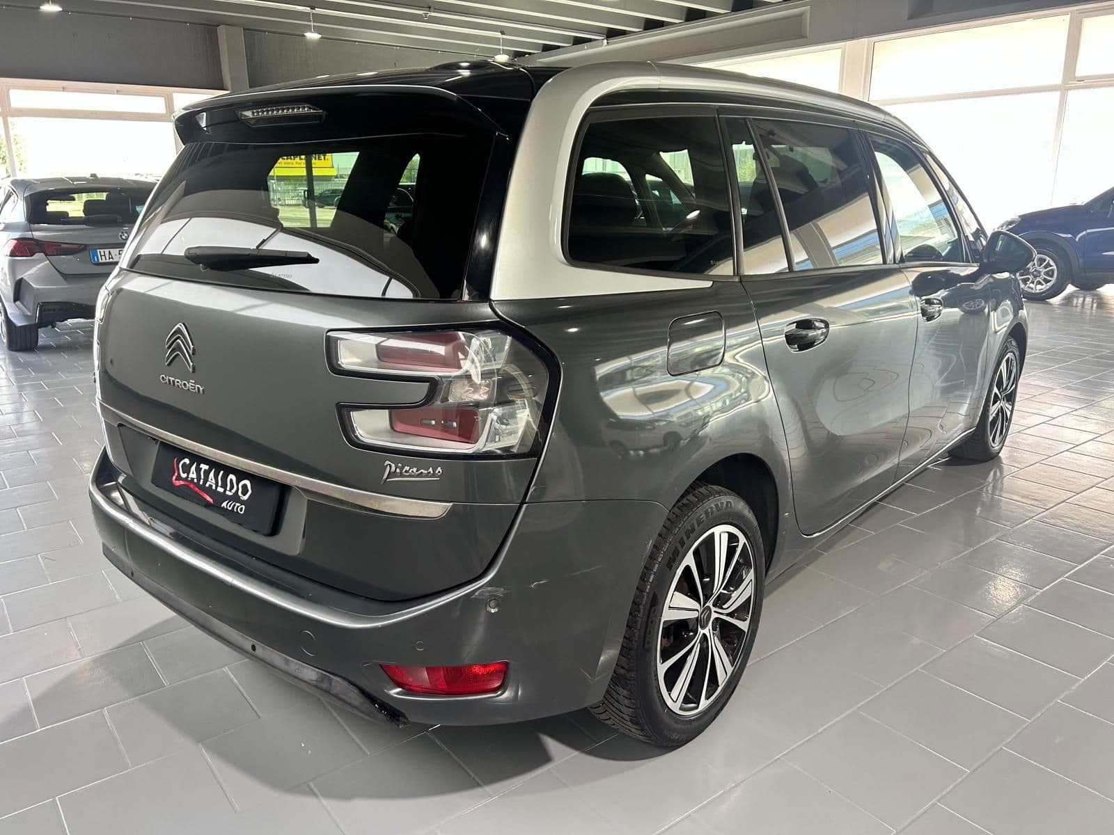 Citroen C4 Picasso BlueHDi 120 S&S EAT6 Business - Miniatura 5