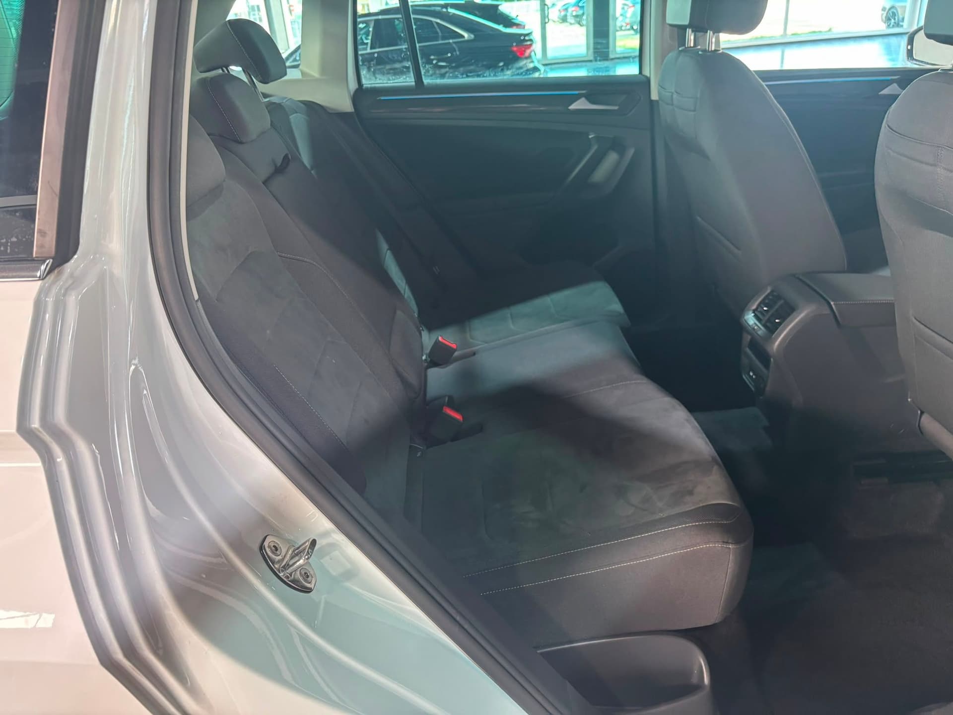 Volkswagen Tiguan II 2021 2.0 tdi Elegance 150cv dsg - Miniatura 20