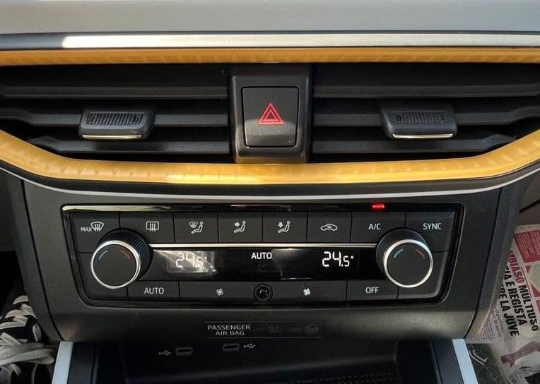 SEAT Arona 2022 1.0 ecotsi Style 95cv - Miniatura 12