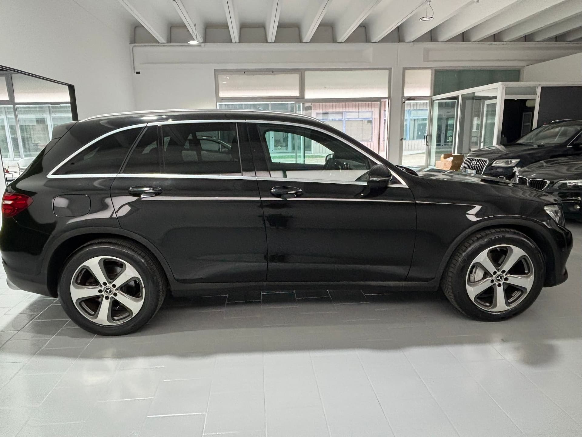 Mercedes-Benz GLC 220 d Sport 4matic auto - Miniatura 6