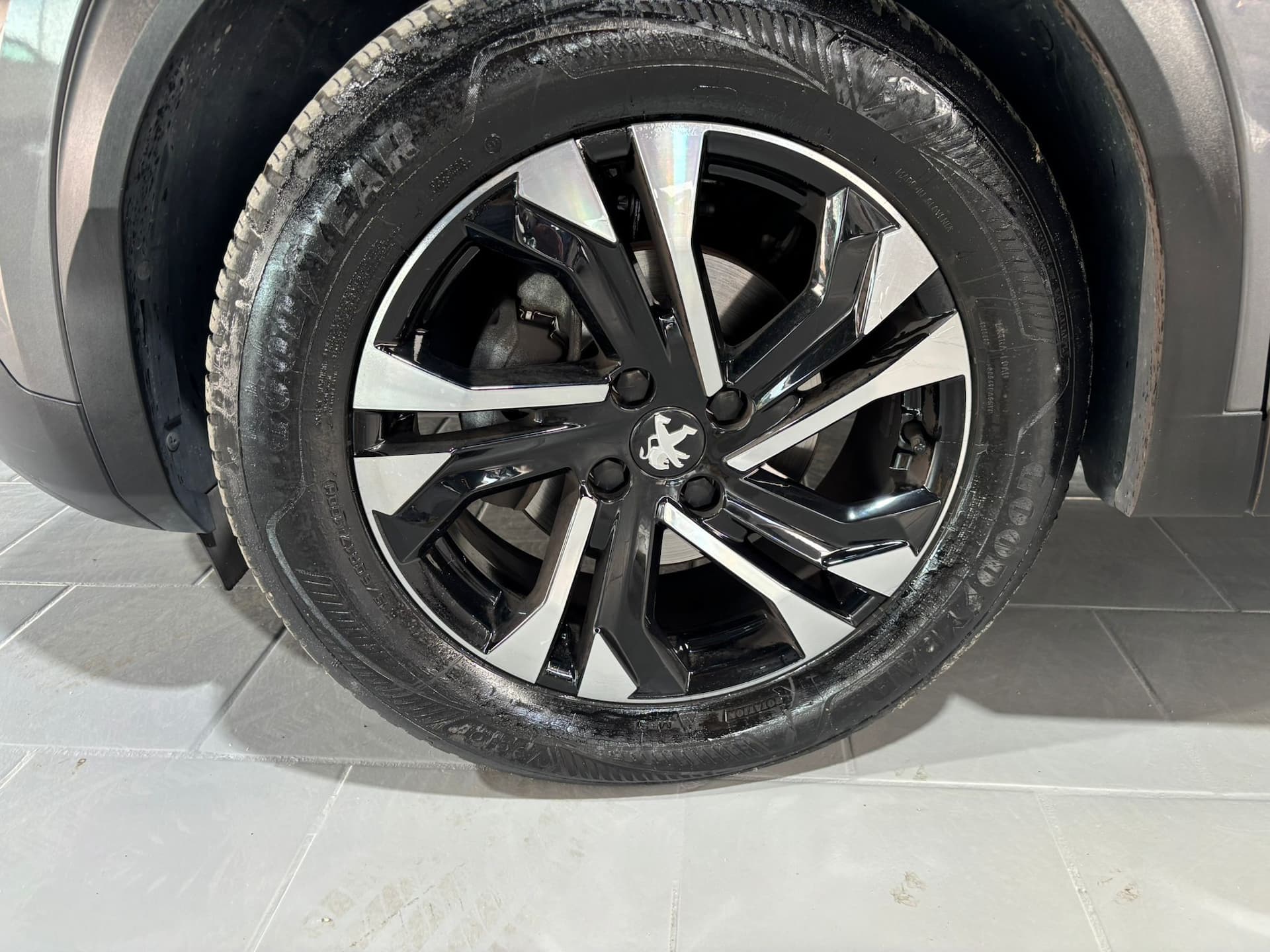 Peugeot 2008 II 2020 1.2 puretech Allure Pack  - Miniatura 21
