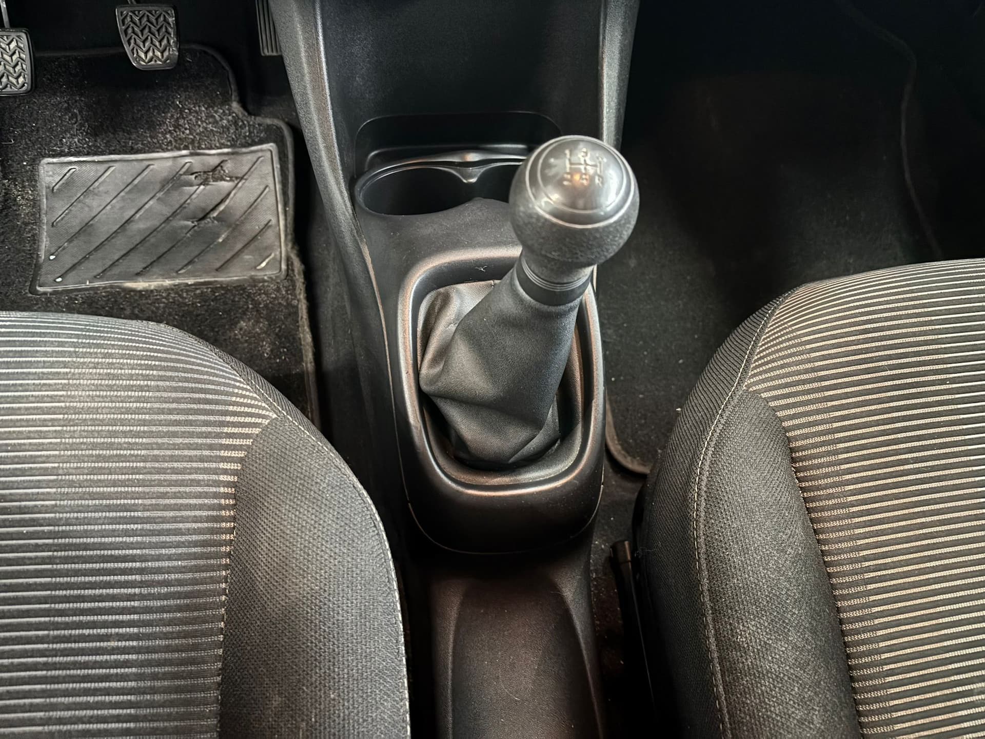 Peugeot 108  5p 1.2 vti 12v Allure - Miniatura 19