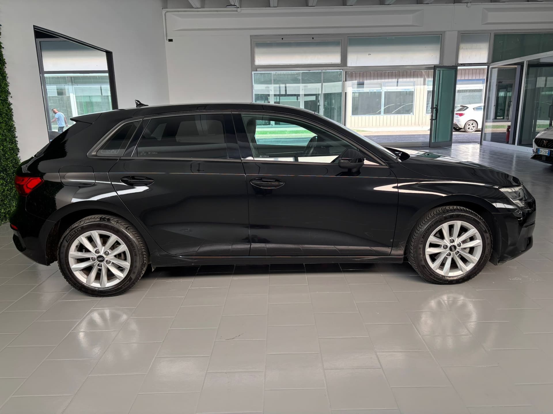 Audi A3 IV 2020 Sportback 35 2.0 tdi Business s-tronic - Miniatura 6