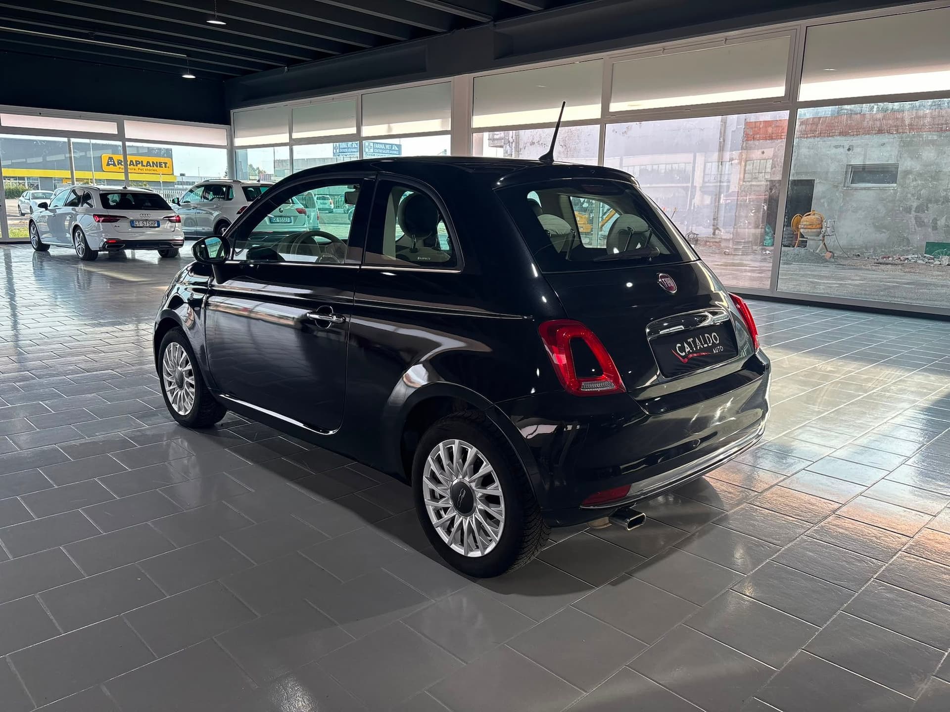 Fiat 500 III 2015 1.2 Lounge 69cv - Miniatura 3