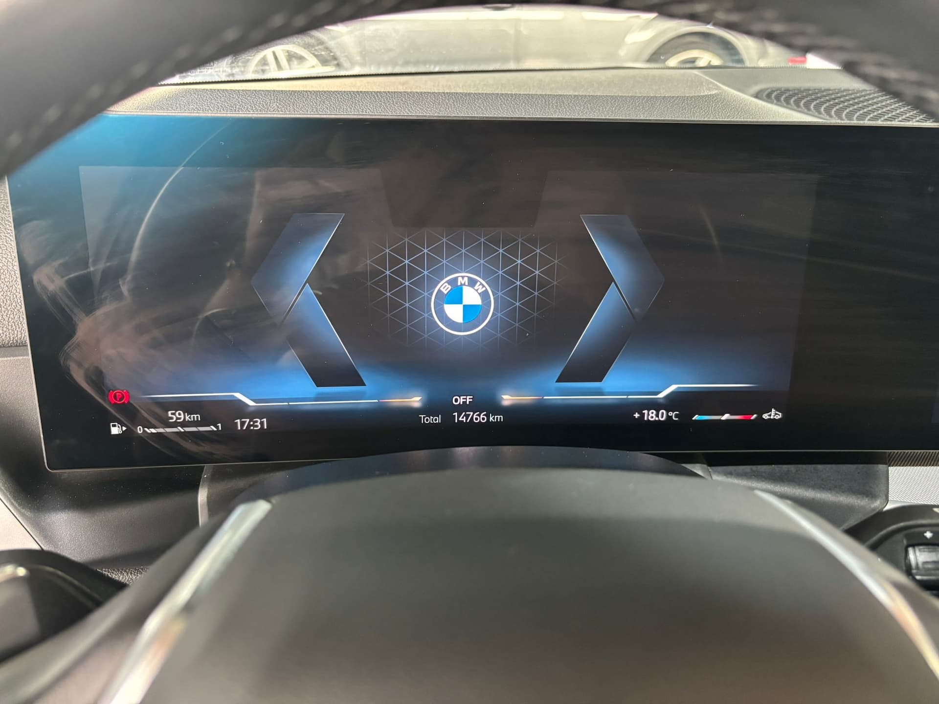 BMW 320 Serie 3 G21 2022 Touring 320i Touring auto - Miniatura 13