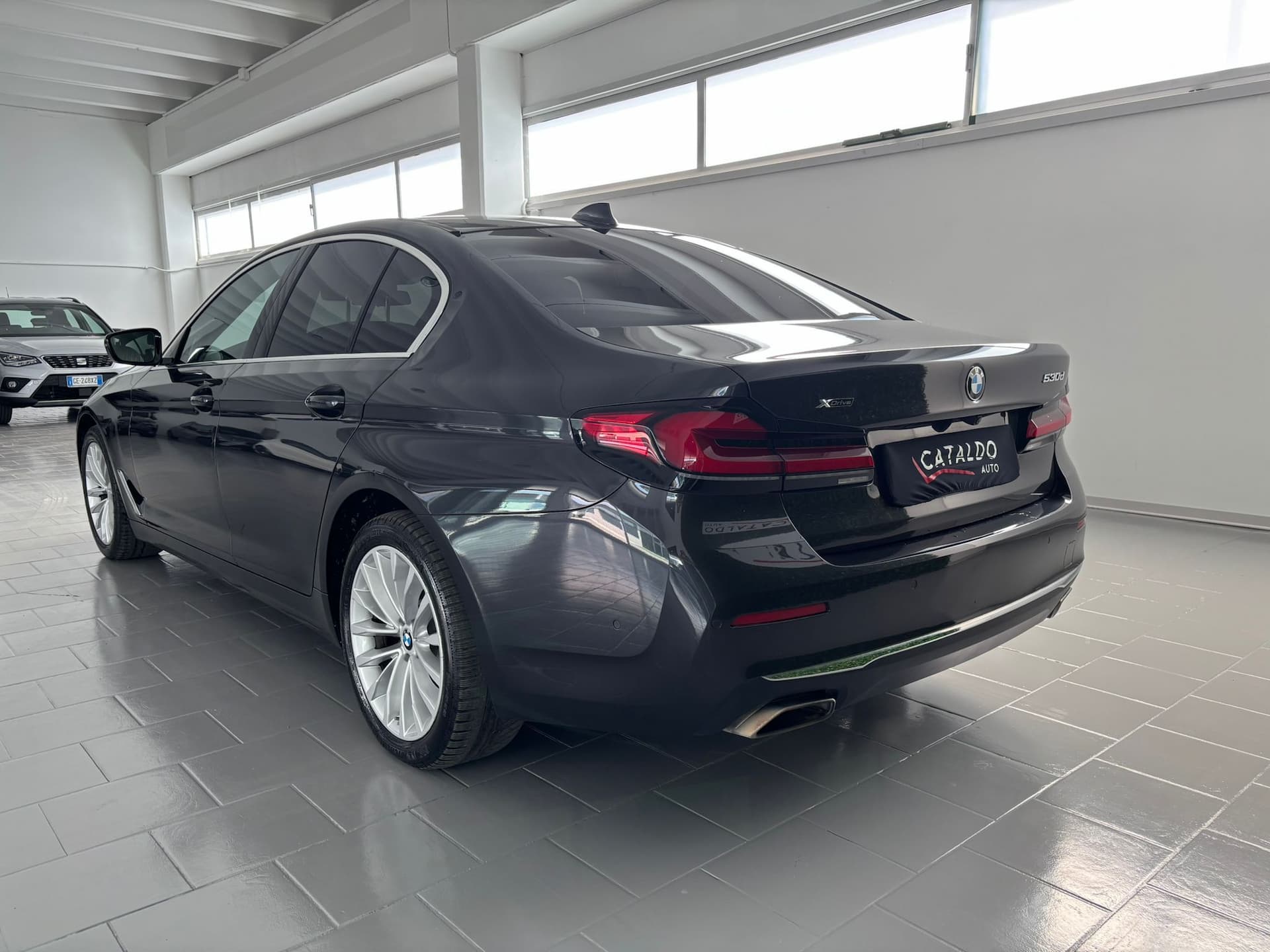 BMW 530 Serie 5 G30 2020 Berlina LCI 530d mhev 48V xdrive Luxury auto - Miniatura 3