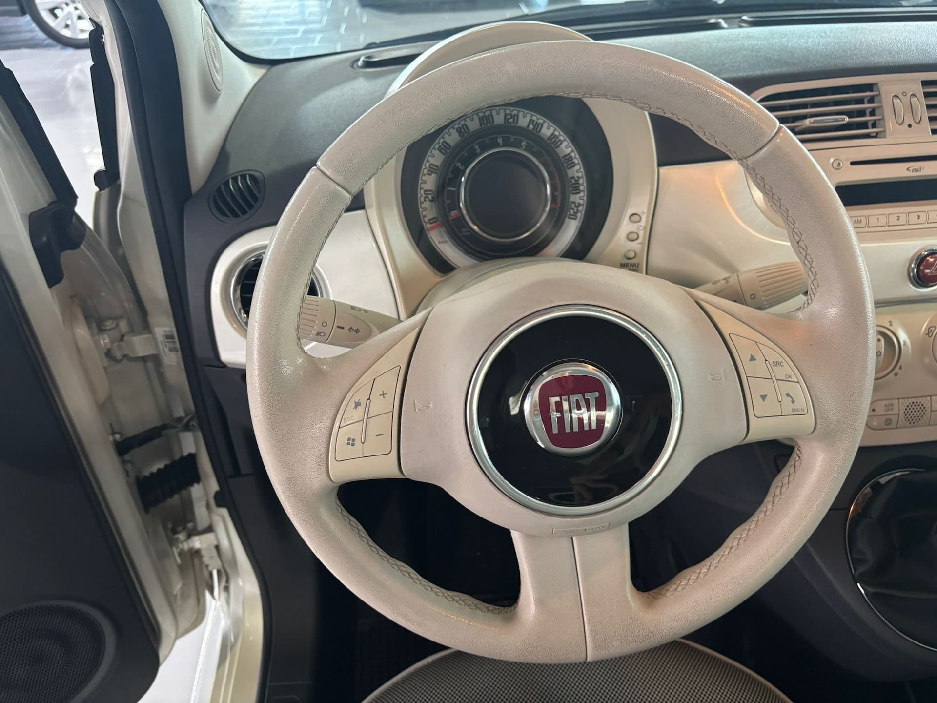 Fiat 500 1.2 Lounge - Miniatura 12