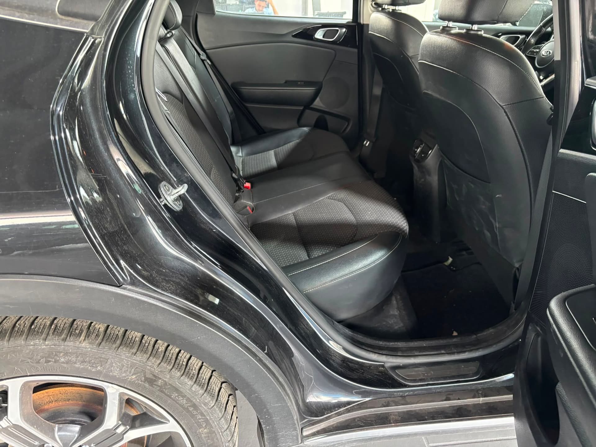  Kia XCeed 1.6 CRDi 115 CV Style Techno Pack  - Miniatura 18