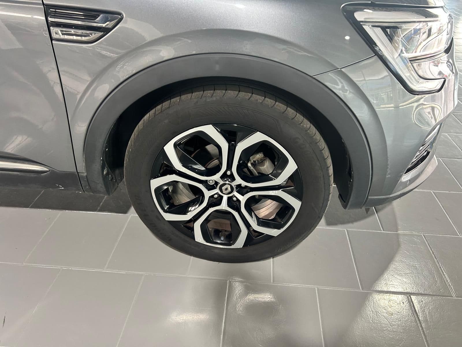 Renault Arkana 2021 1.6 E-Tech full hybrid Intens 145cv - Miniatura 17
