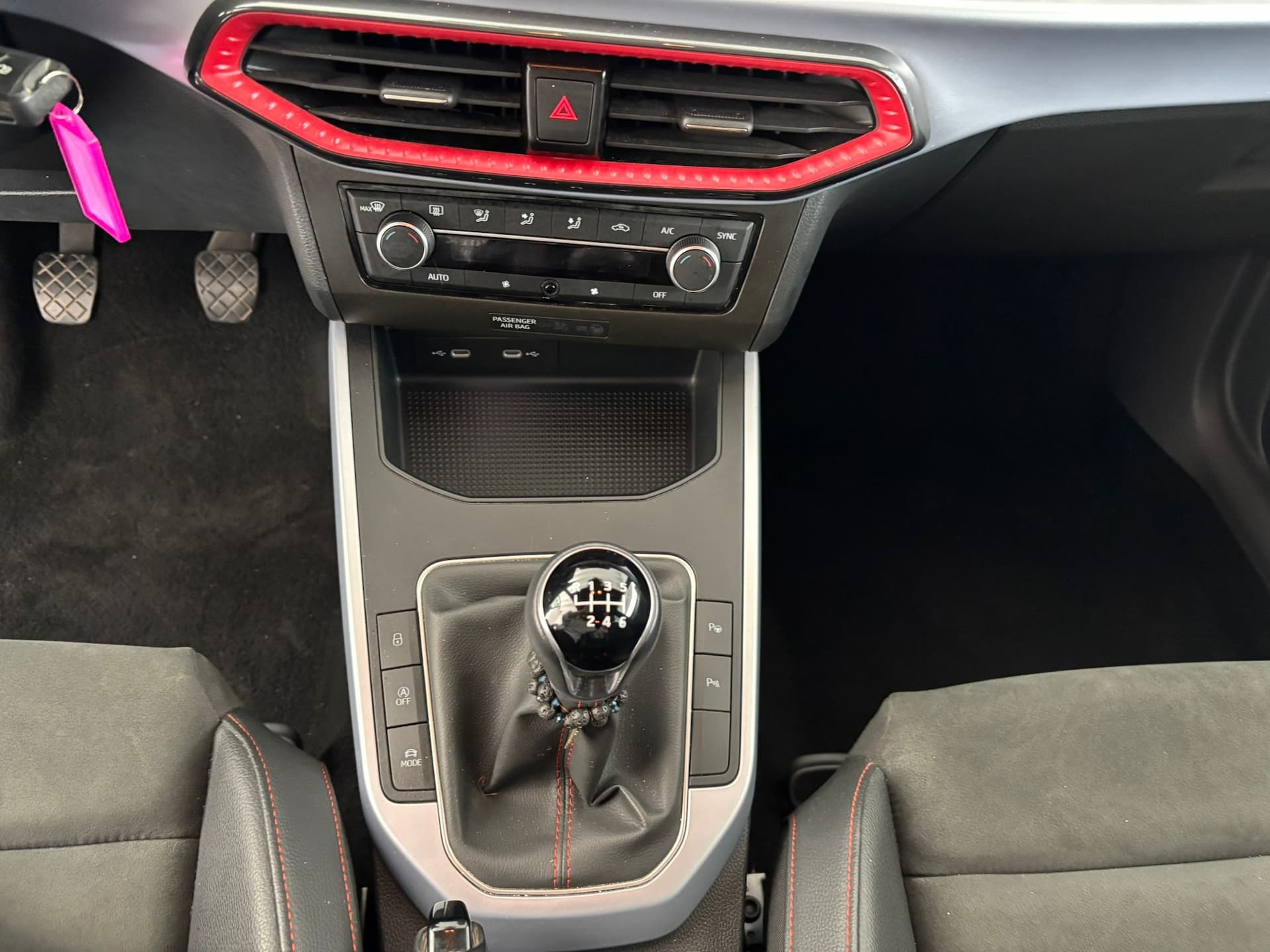 SEAT Arona 2022 1.0 ecotsi FR 110cv - Miniatura 15