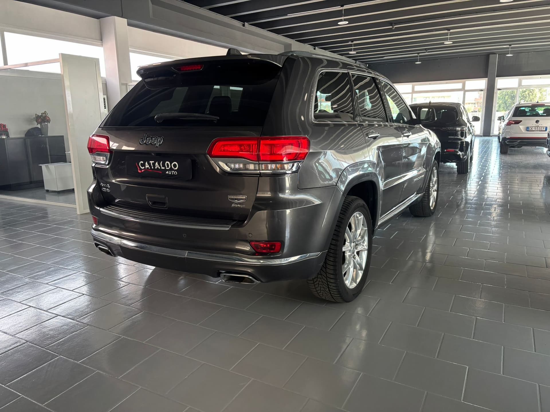 Jeep Grand Cherokee IV 2013 3.0 crd (mjt II) V6 Summit 250cv auto - Miniatura 5